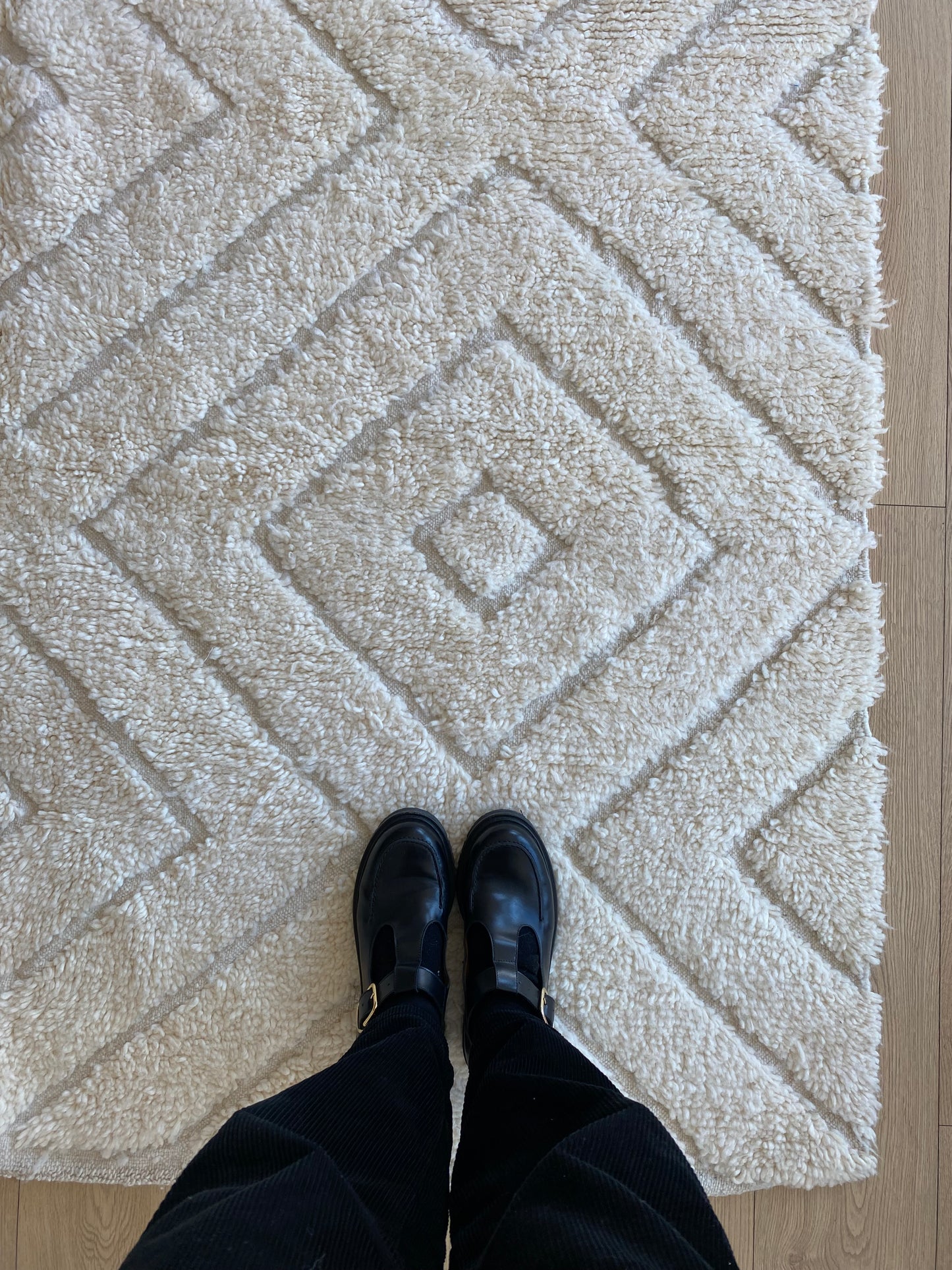 Beni Ouarain Moroccan White Rug (887) 283x192cm - Timeless