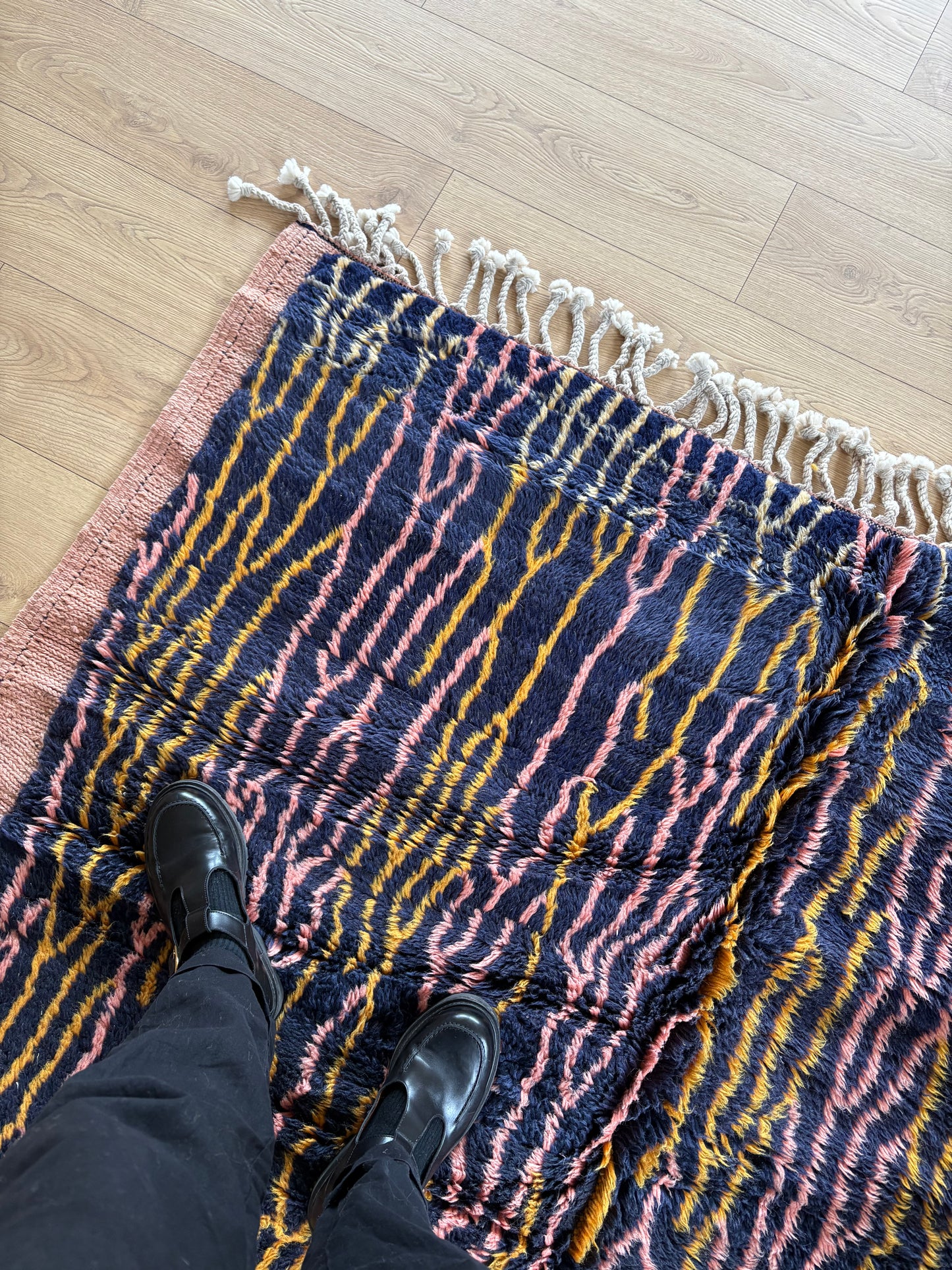Mrirt Moroccan Rug (886) 259x169cm - City lights