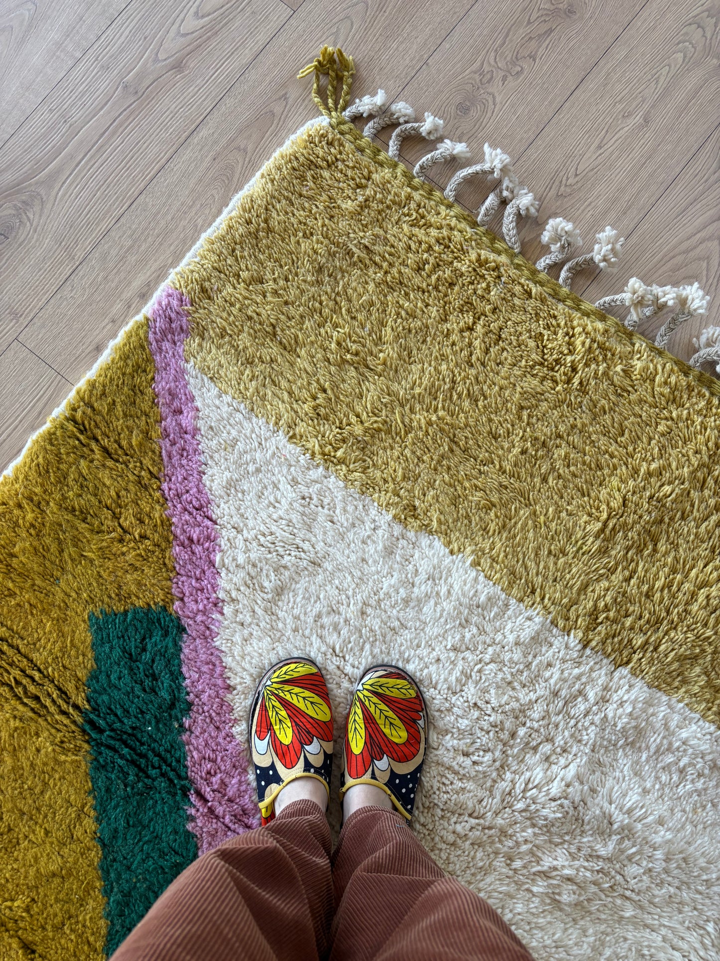 Beni Ouarain Moroccan Colorful Rug (918) 345x247cm - Pamplemousse