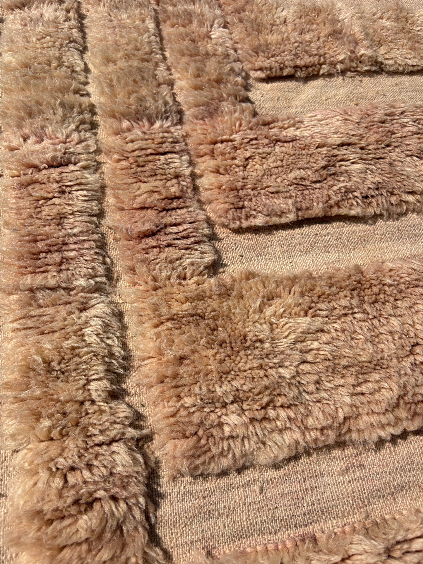 Beni Ouarain Moroccan Colorful Rug (975) 340x250 - Dawn