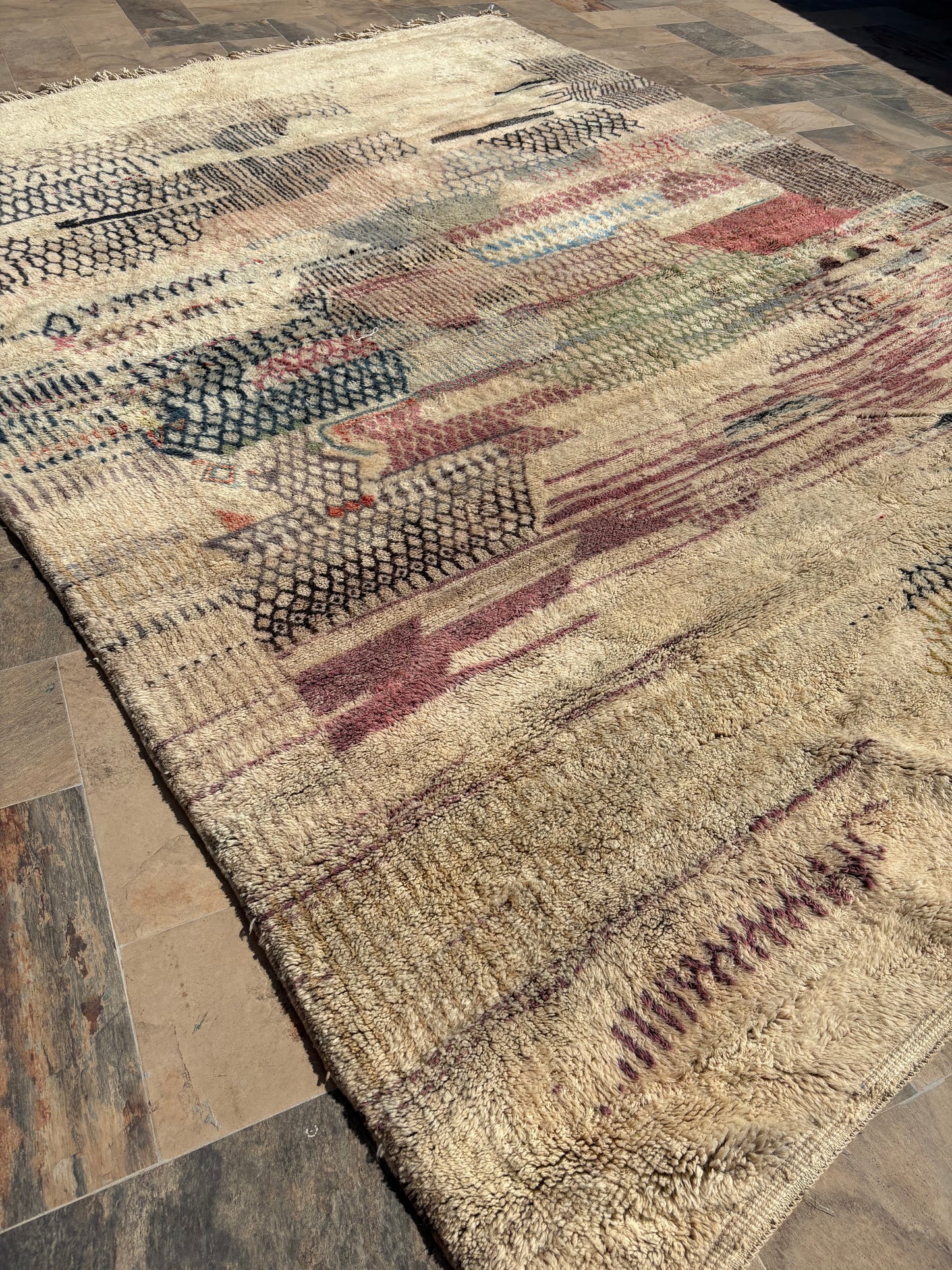 Mrirt Moroccan Rug (979) 426x314cm - New Bohemian