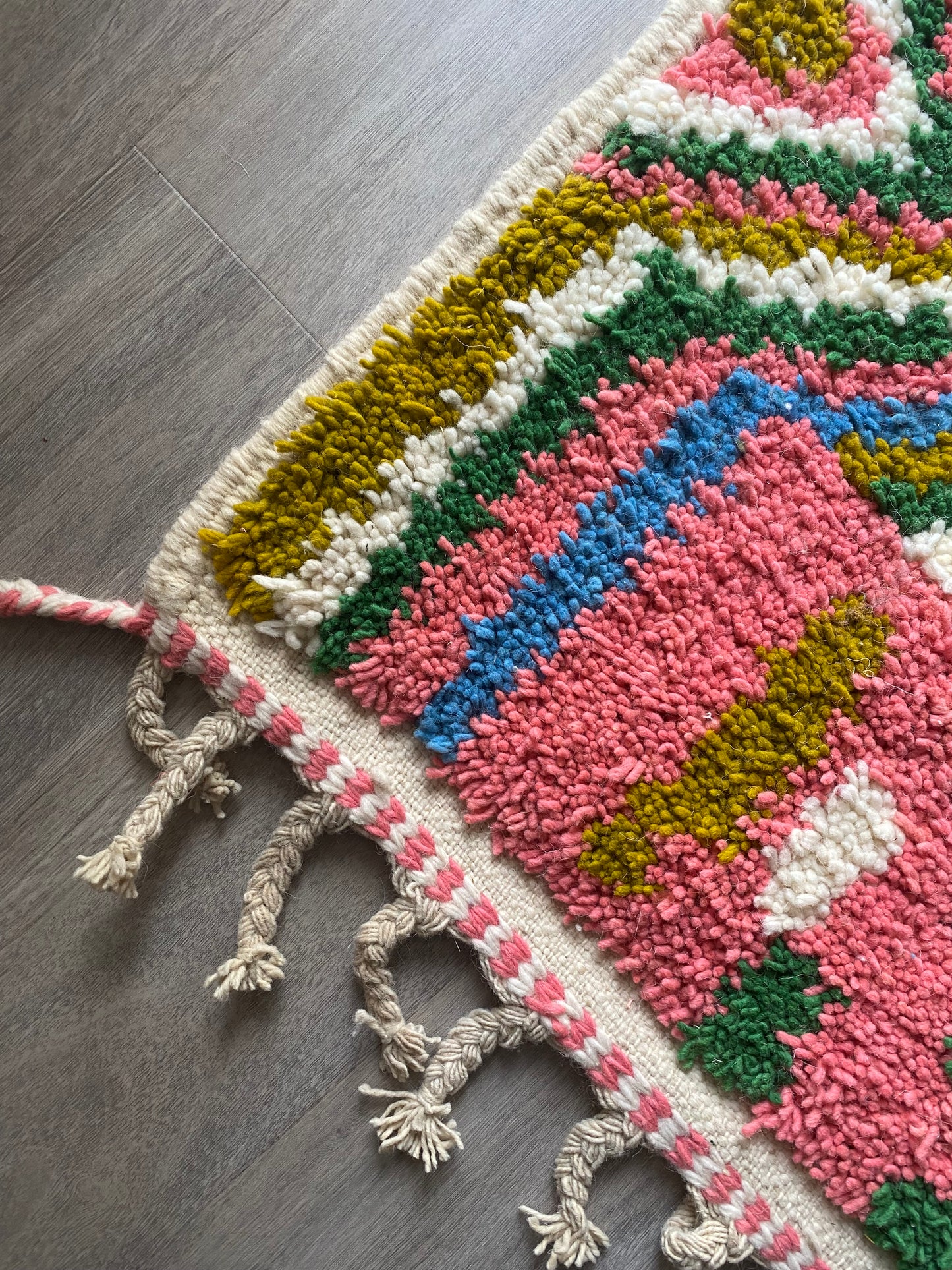 Beni Ouarain Moroccan Colorful Rug (411) 290x200cm - Secret Garden