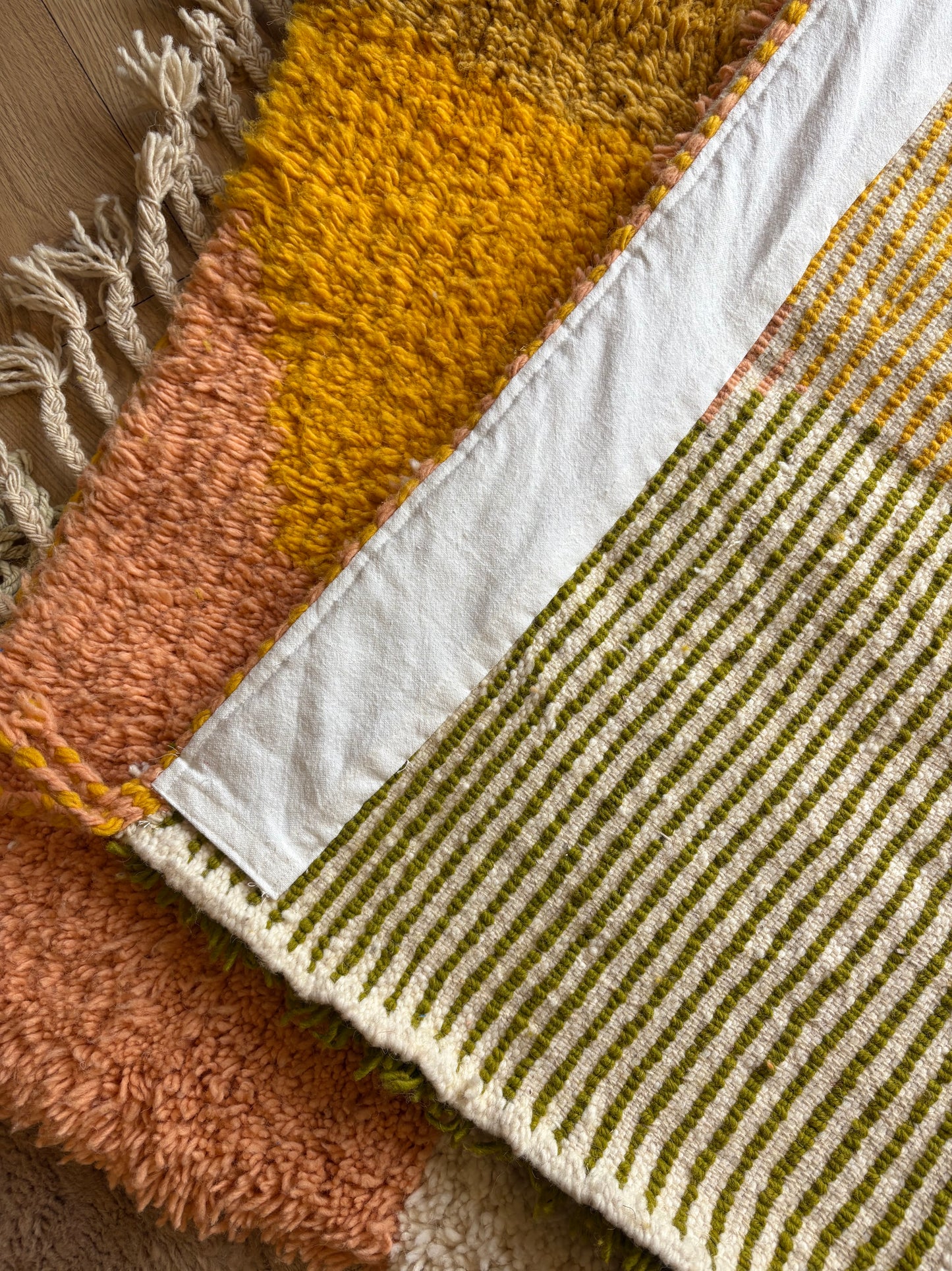 Wall Hanging Moroccan Rug (995) 145x110cm - Pamplemousse Sorbet