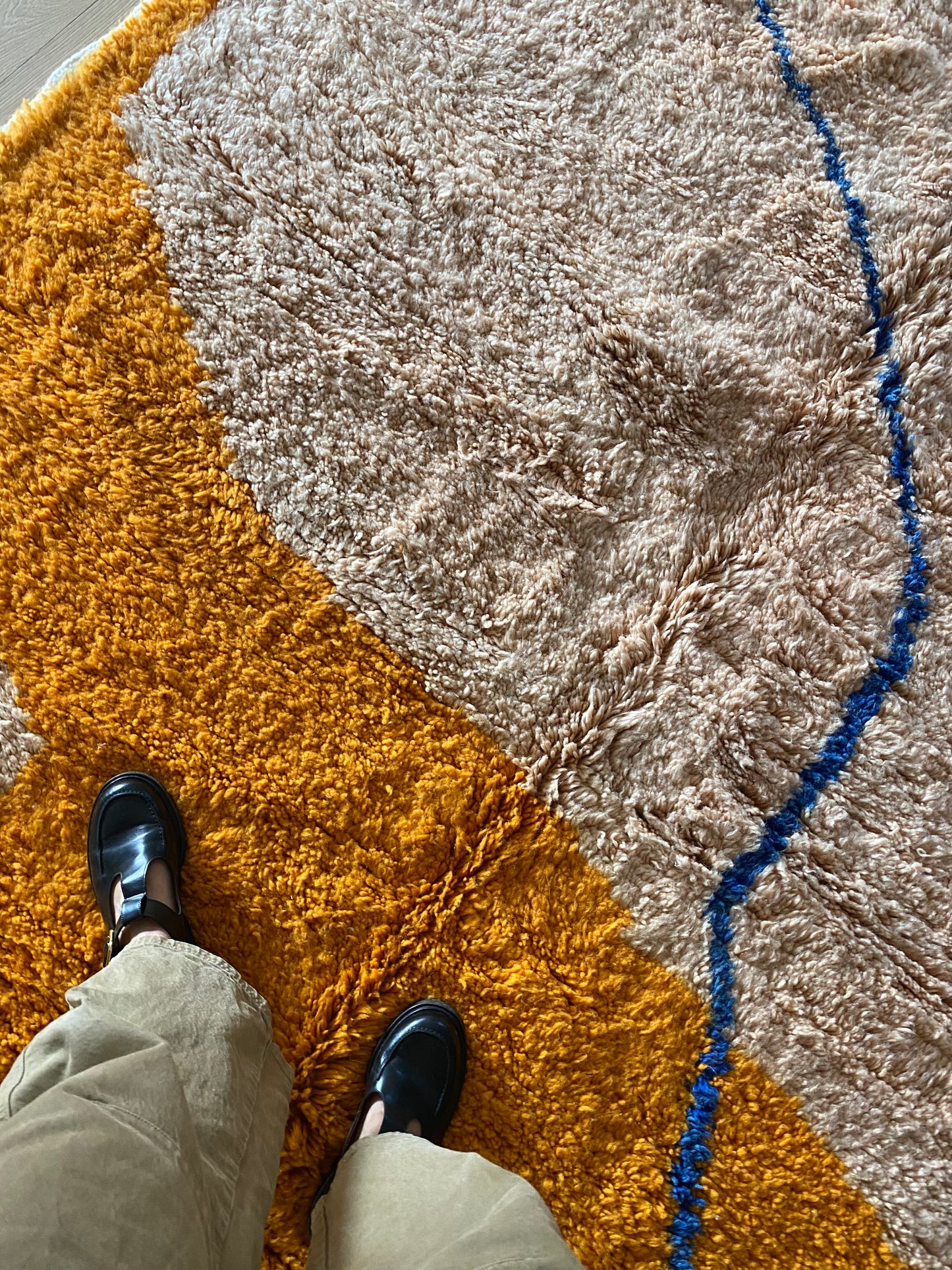 Tapis Beni Ouarain coloré (953) 295x210cm - Under the Blue Sky