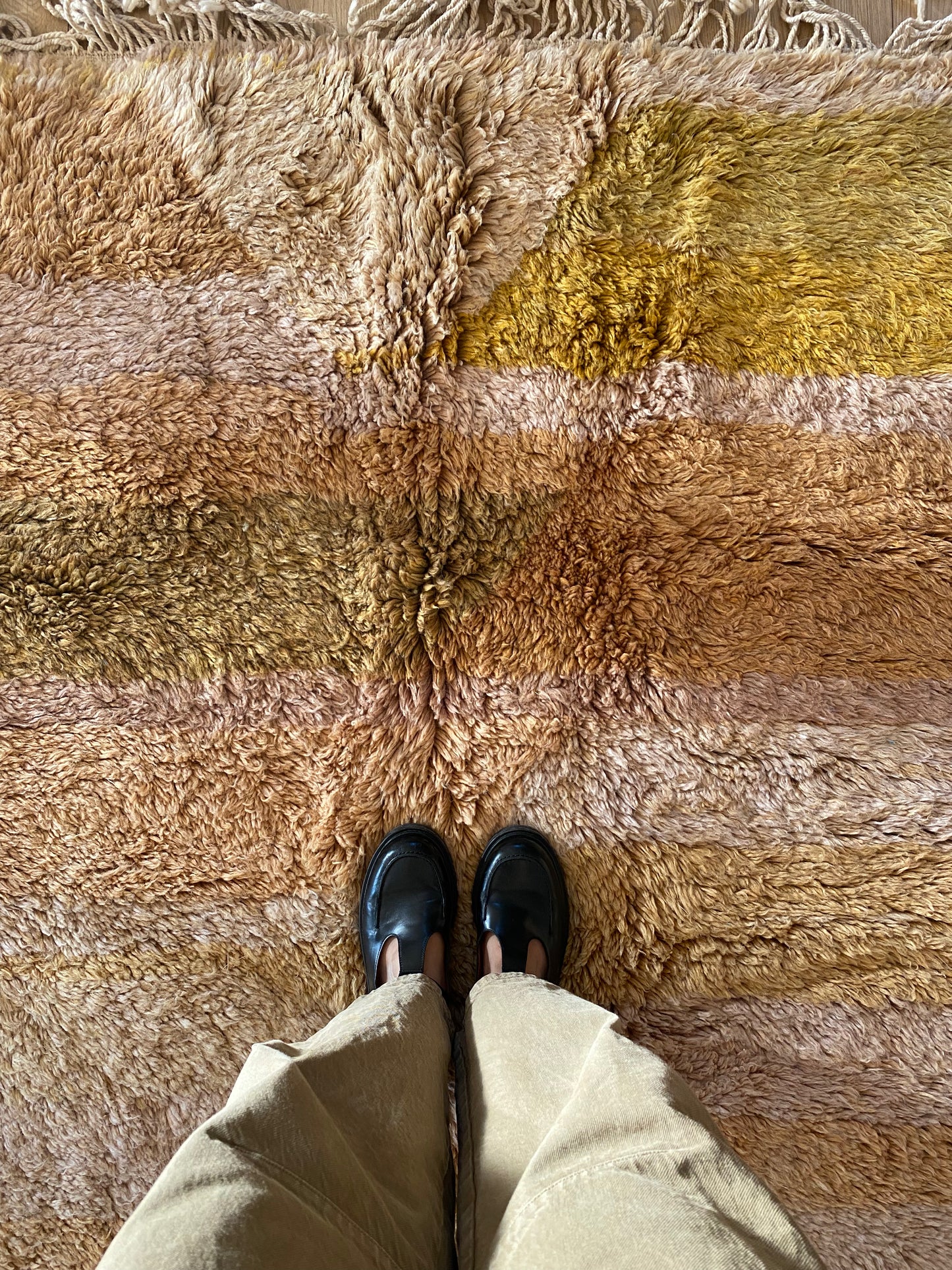 Tapis Beni Ouarain coloré (949) 292x210cm - Apricot Sorbet
