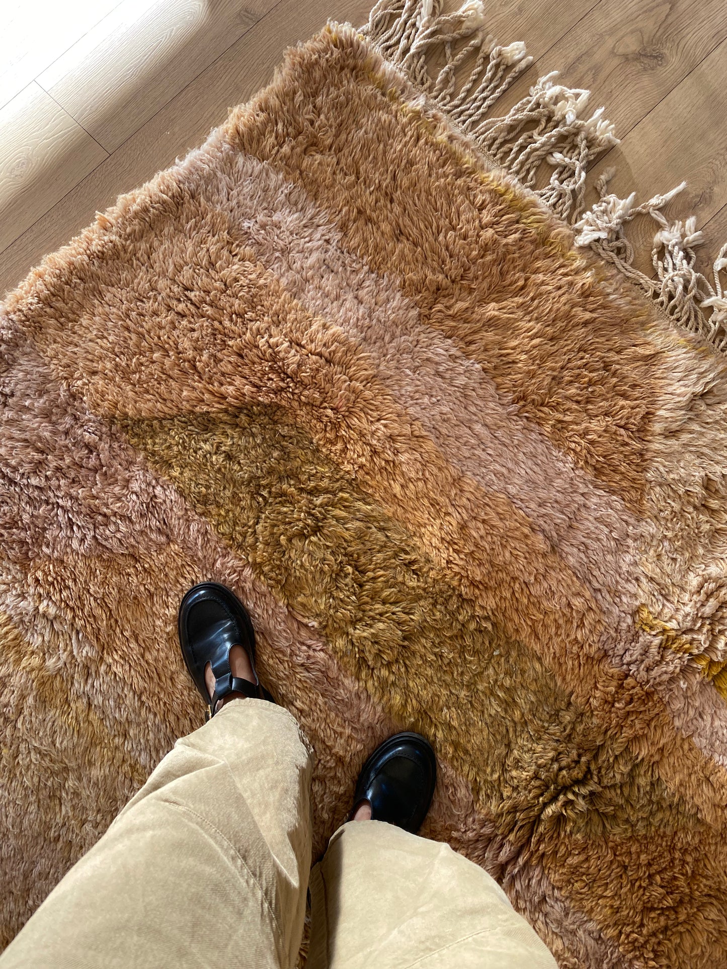 Tapis Beni Ouarain coloré (949) 292x210cm - Apricot Sorbet