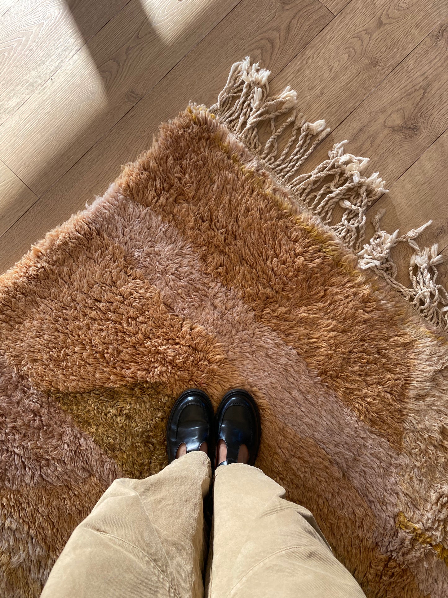Tapis Beni Ouarain coloré (949) 292x210cm - Apricot Sorbet