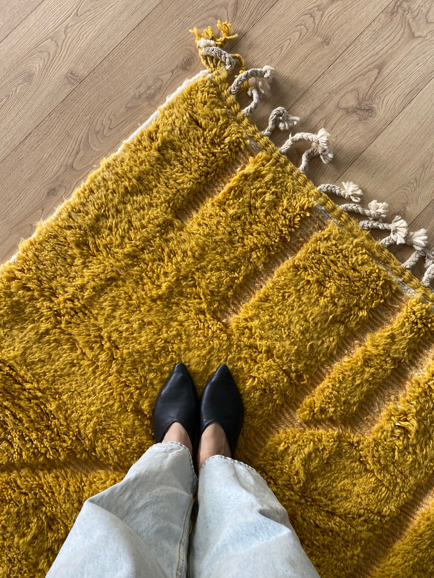 Beni Ouarain Moroccan Colorful Rug (970) 290x205 - Honey