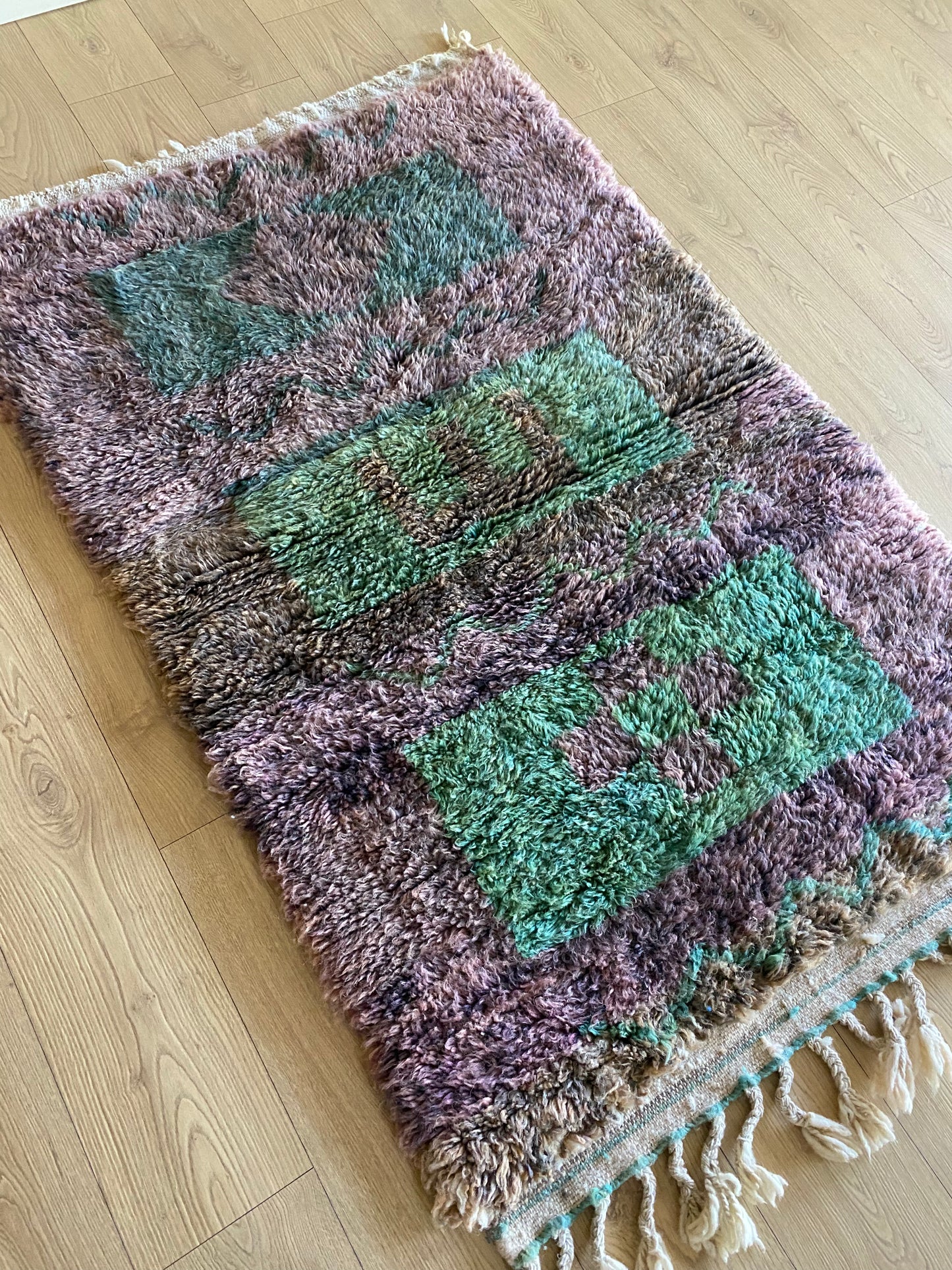 Beni Ouarain Marokkaans kleurrijk tapijt (1007) 162x102cm - Purple Moss 2