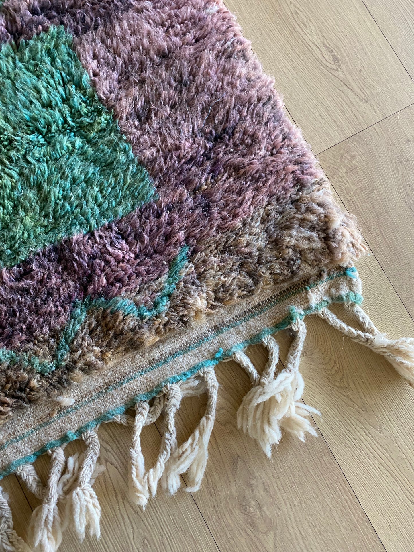 Beni Ouarain Marokkaans kleurrijk tapijt (1007) 162x102cm - Purple Moss 2