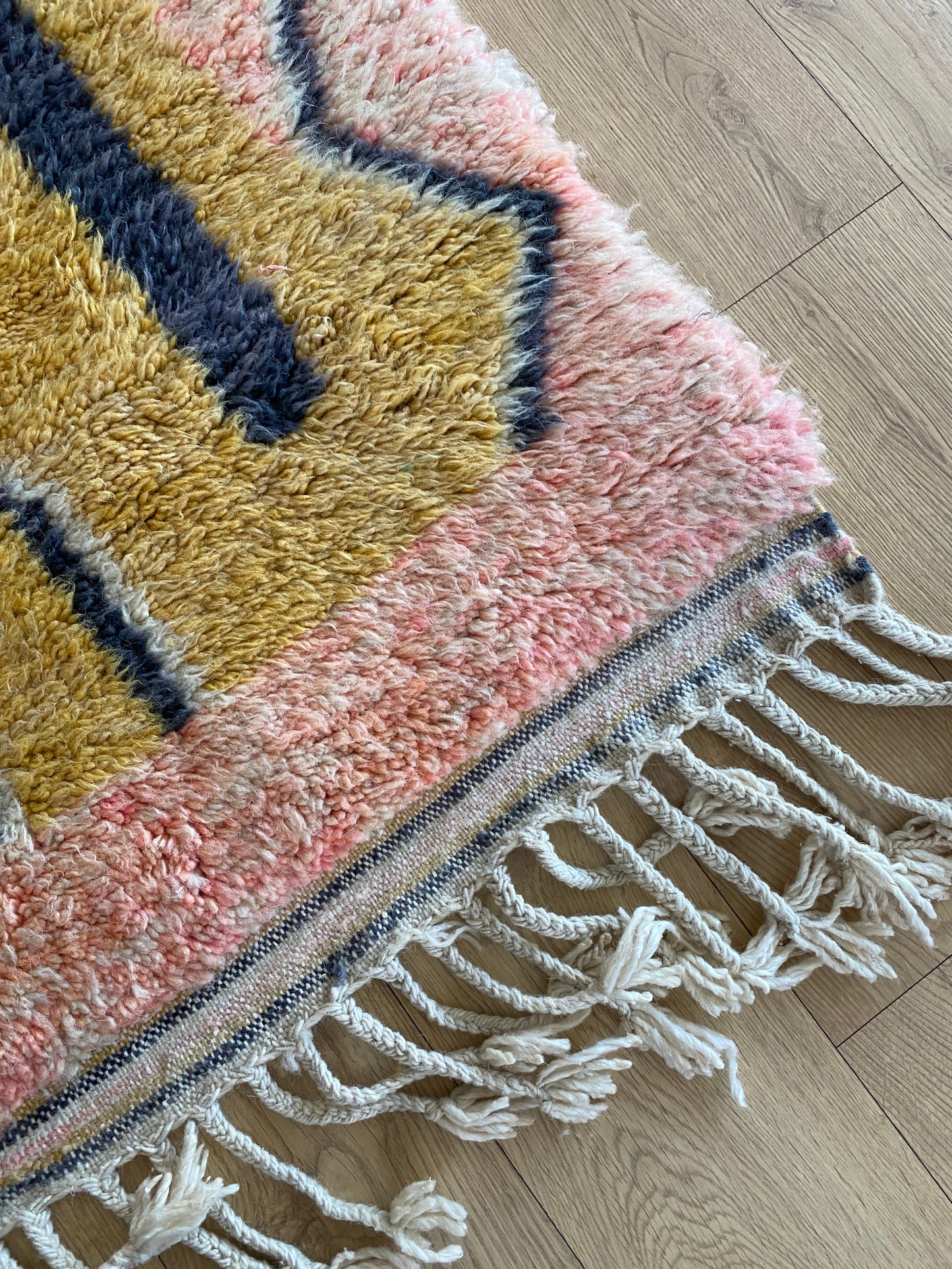 Beni Ouarain Moroccan Colorful Rug (1048) 248x155cm - Ewilan