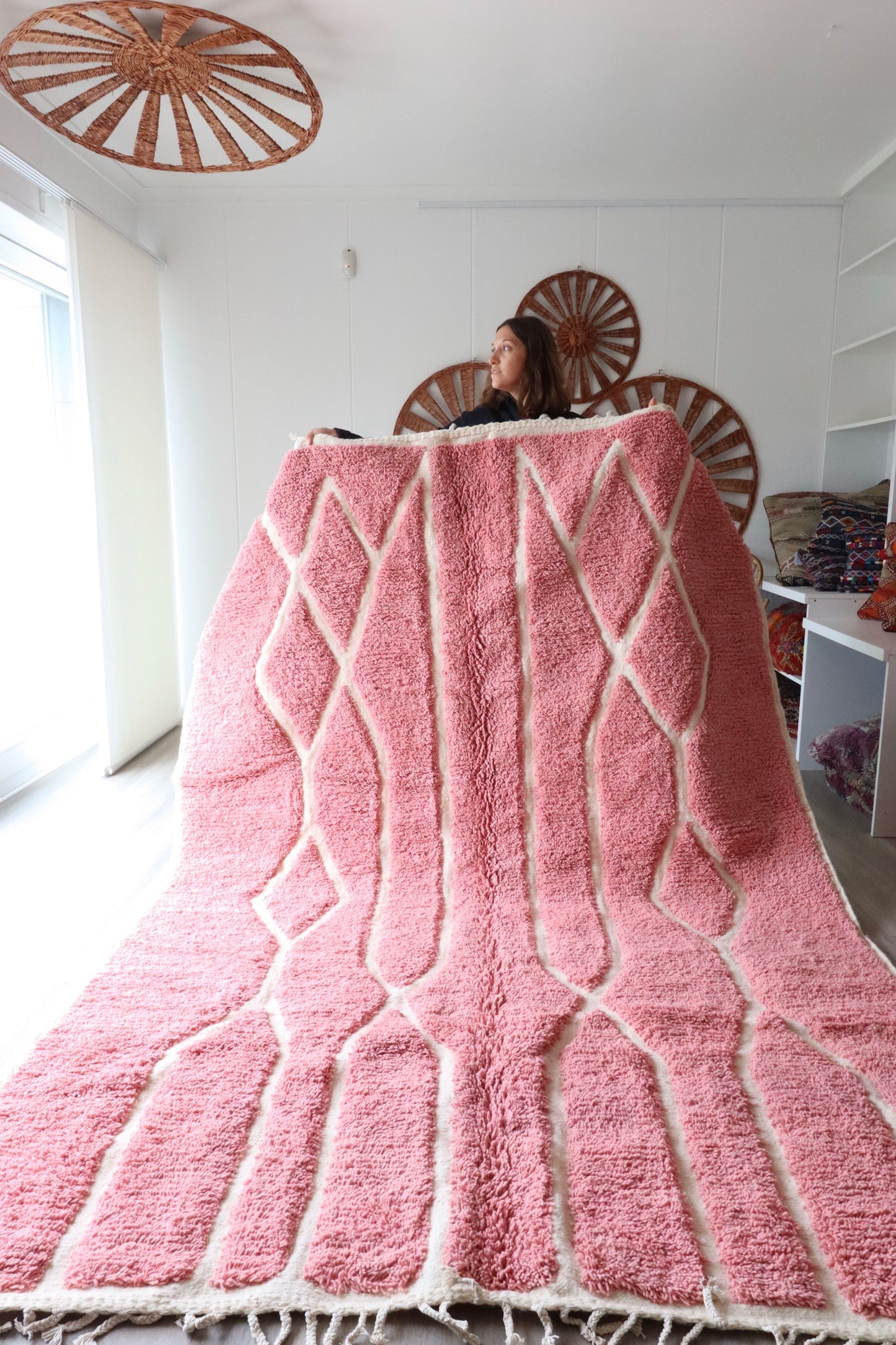 Beni Ouarain Moroccan Pink Rug (334) 287x199cm - Rosée du matin