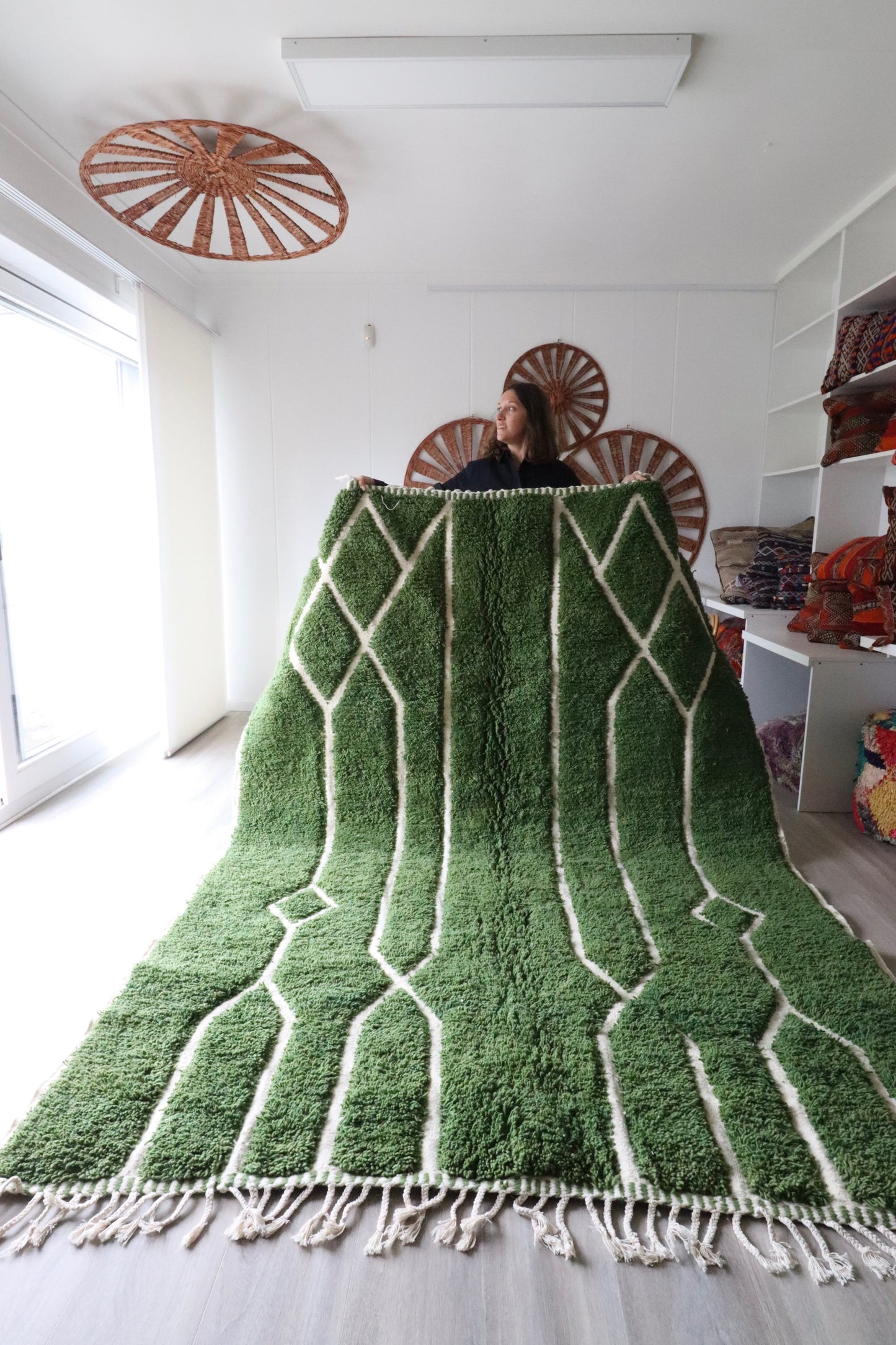 Beni Ouarain Moroccan Green Rug (337) 290x202cm - French Garden