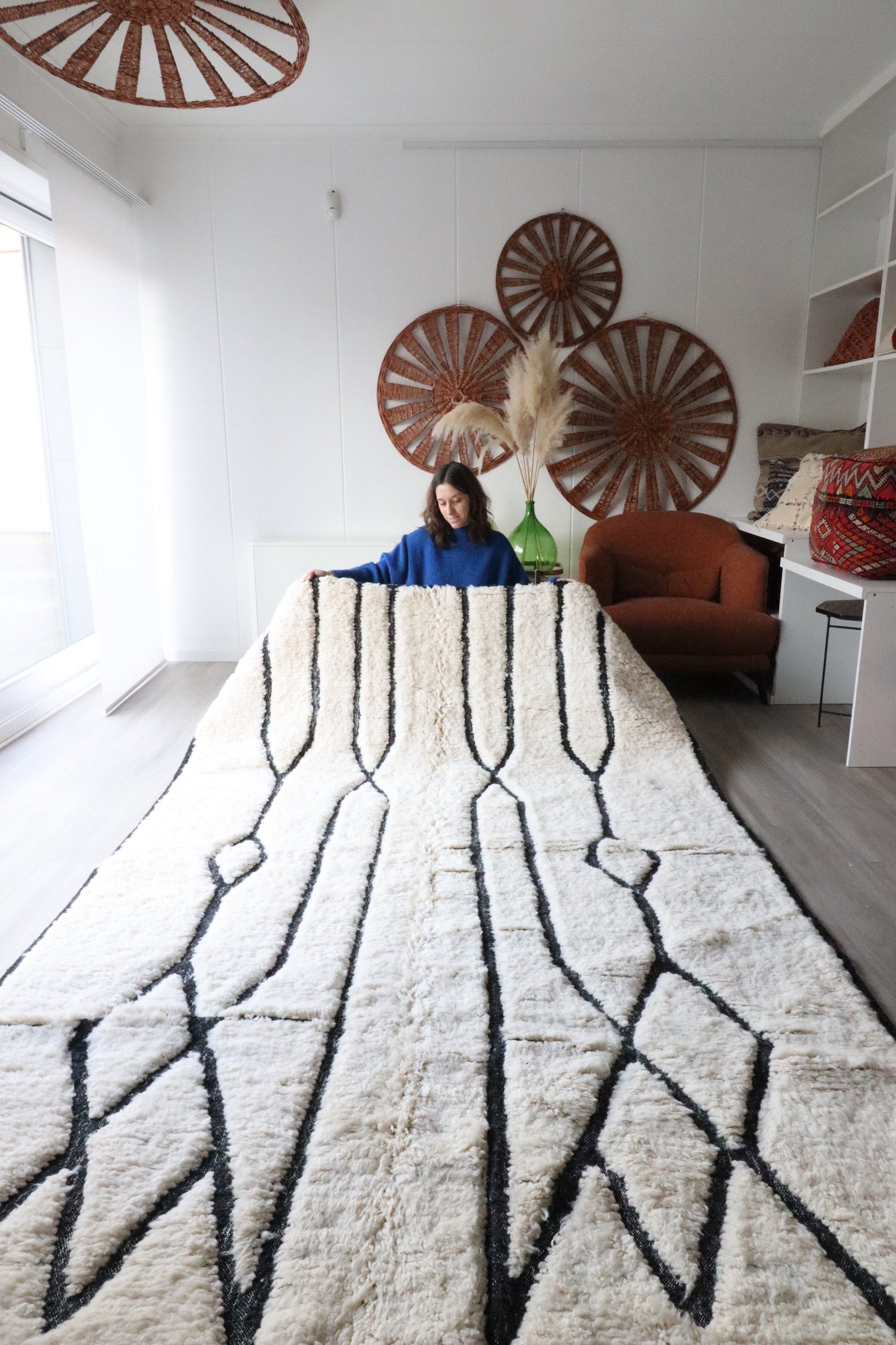 White Berber Wool Rug (414) 305x190cm - Diamond