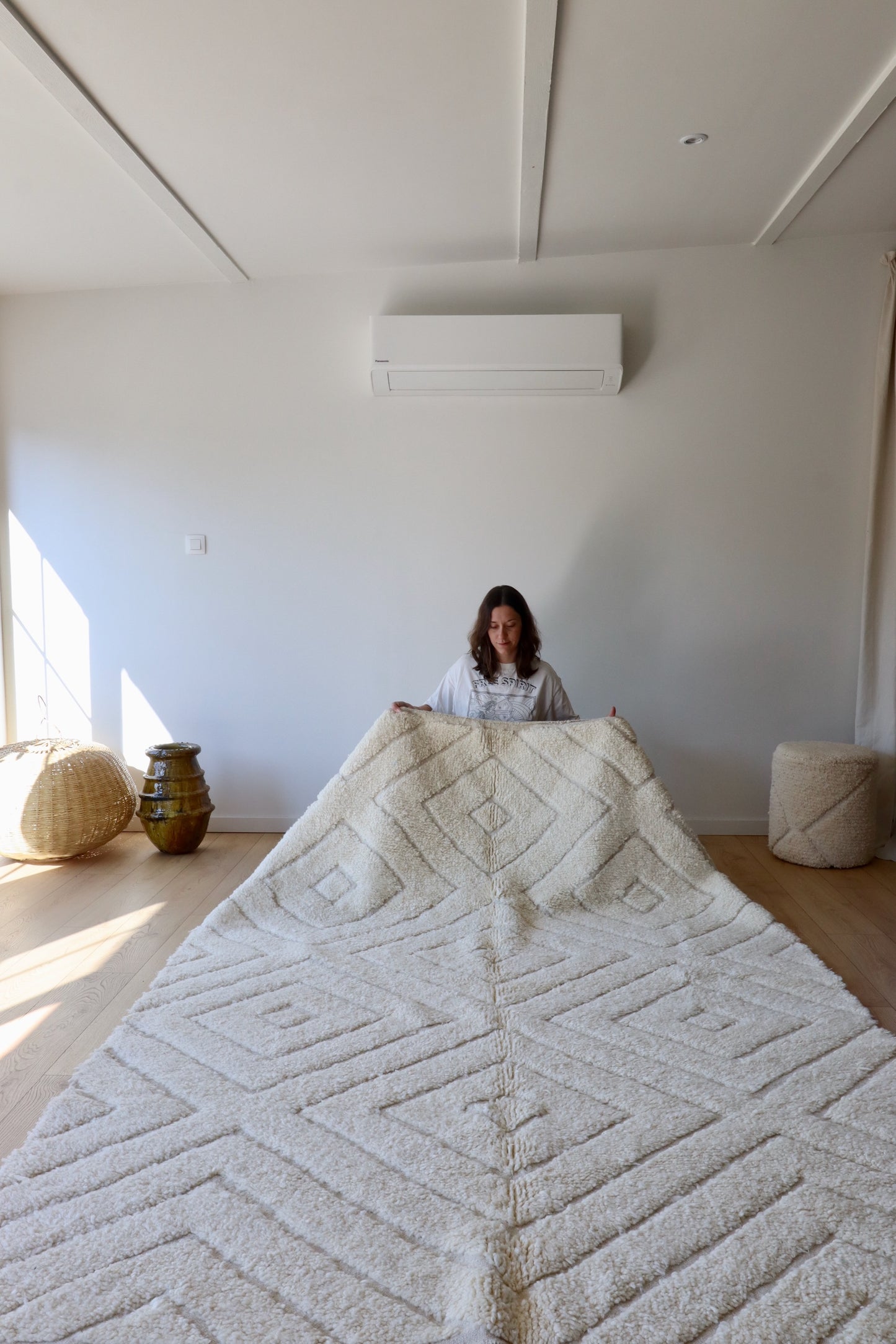 Beni Ouarain Moroccan White Rug (887) 283x192cm - Timeless