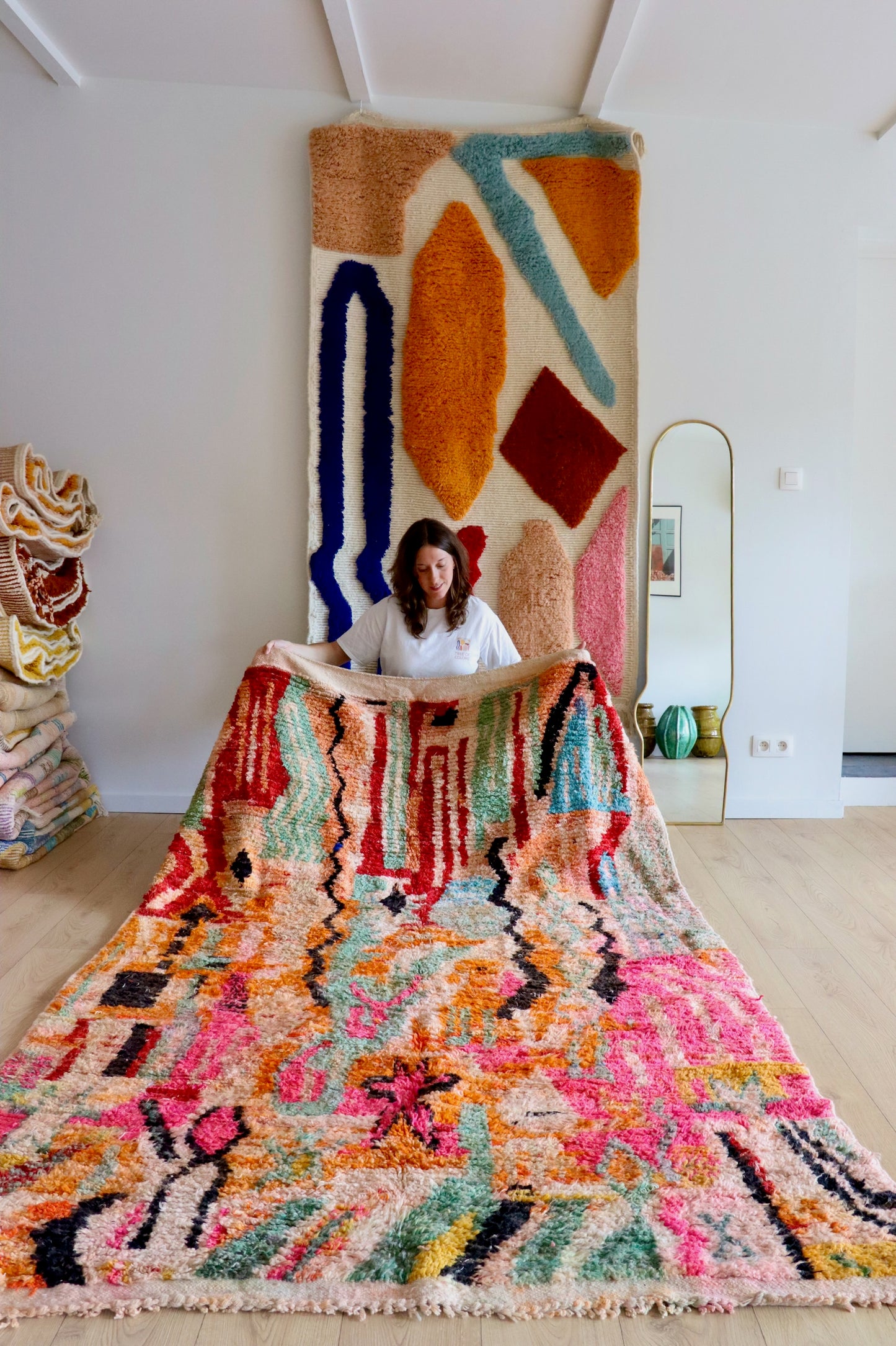 Tapis Beni Ouarain coloré (938) 260x156cm - Bubble Gum