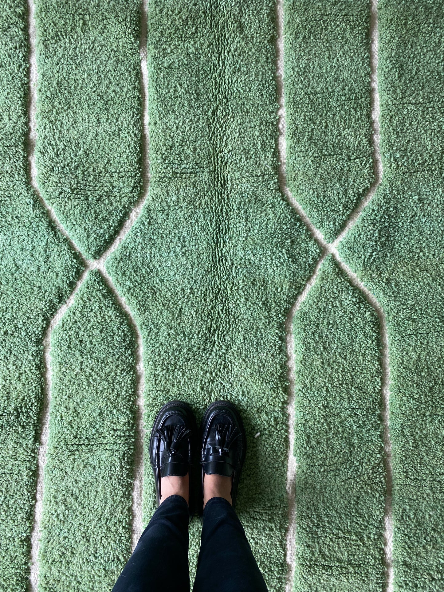 Beni Ouarain Moroccan Green Rug (336) 296x196cm - Matcha