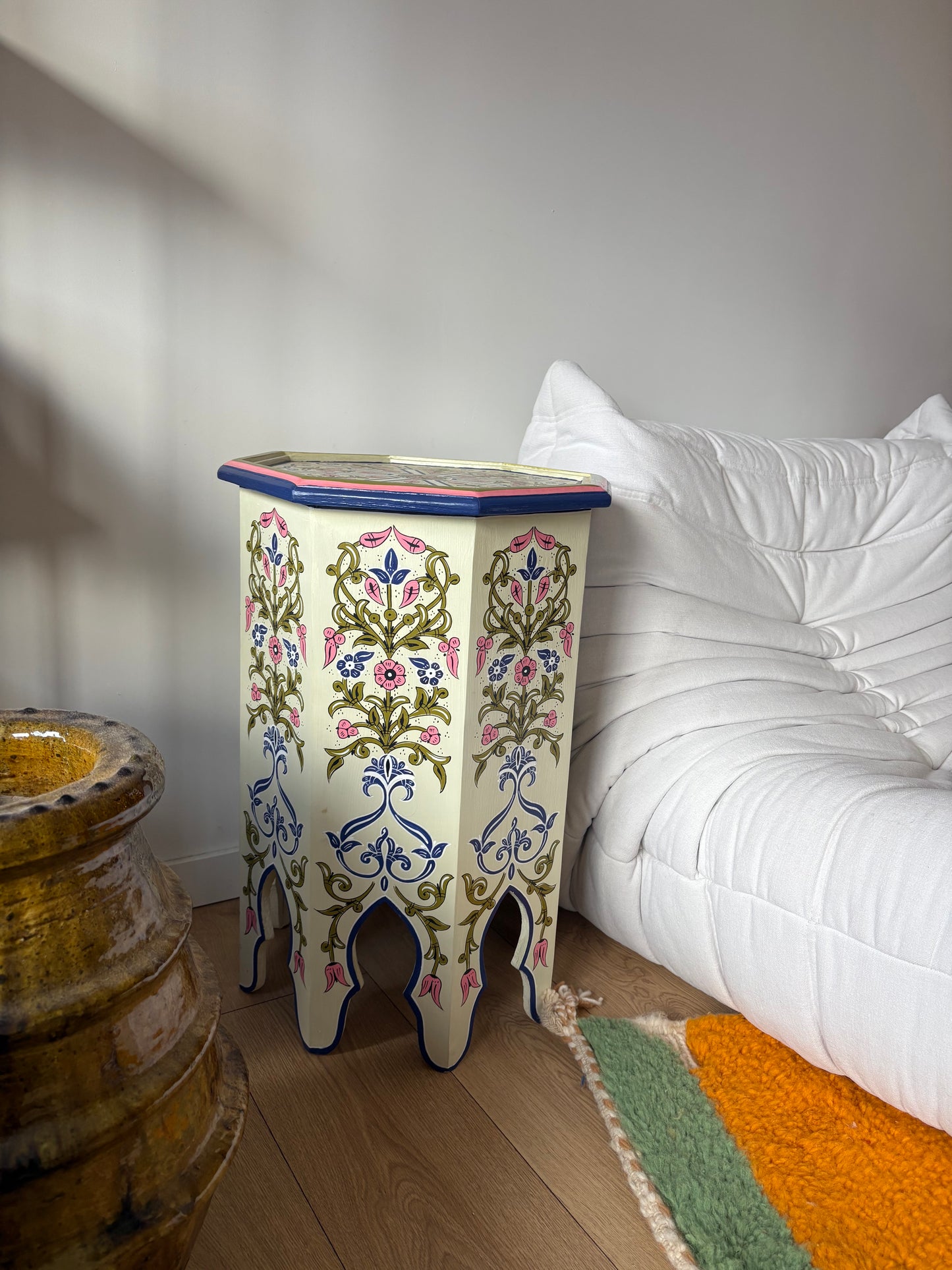 Handpainted coffe table