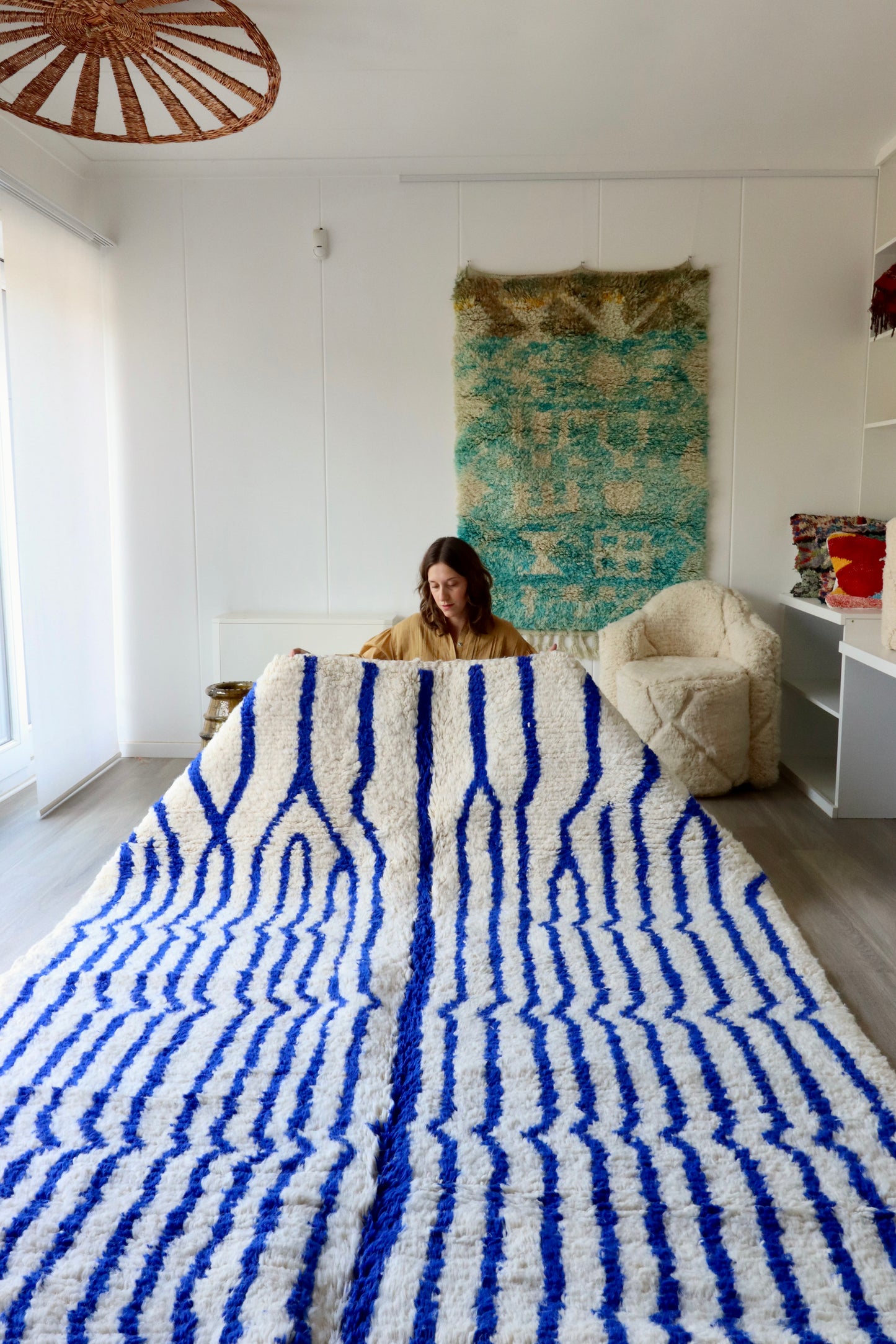 Tapis berbère blanc et bleu à réaliser sur mesure (8) - ACOMPTE