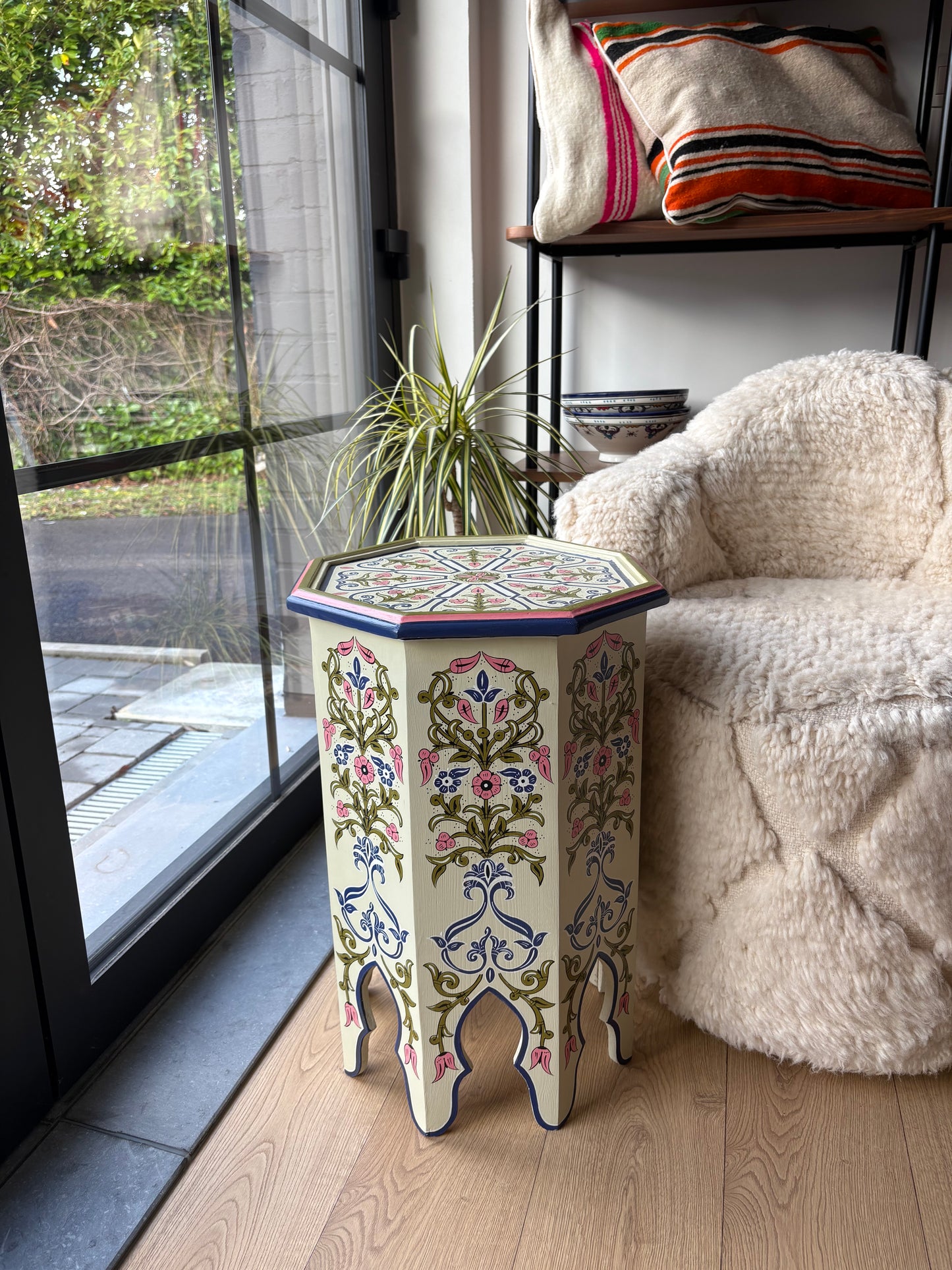 Handpainted coffe table