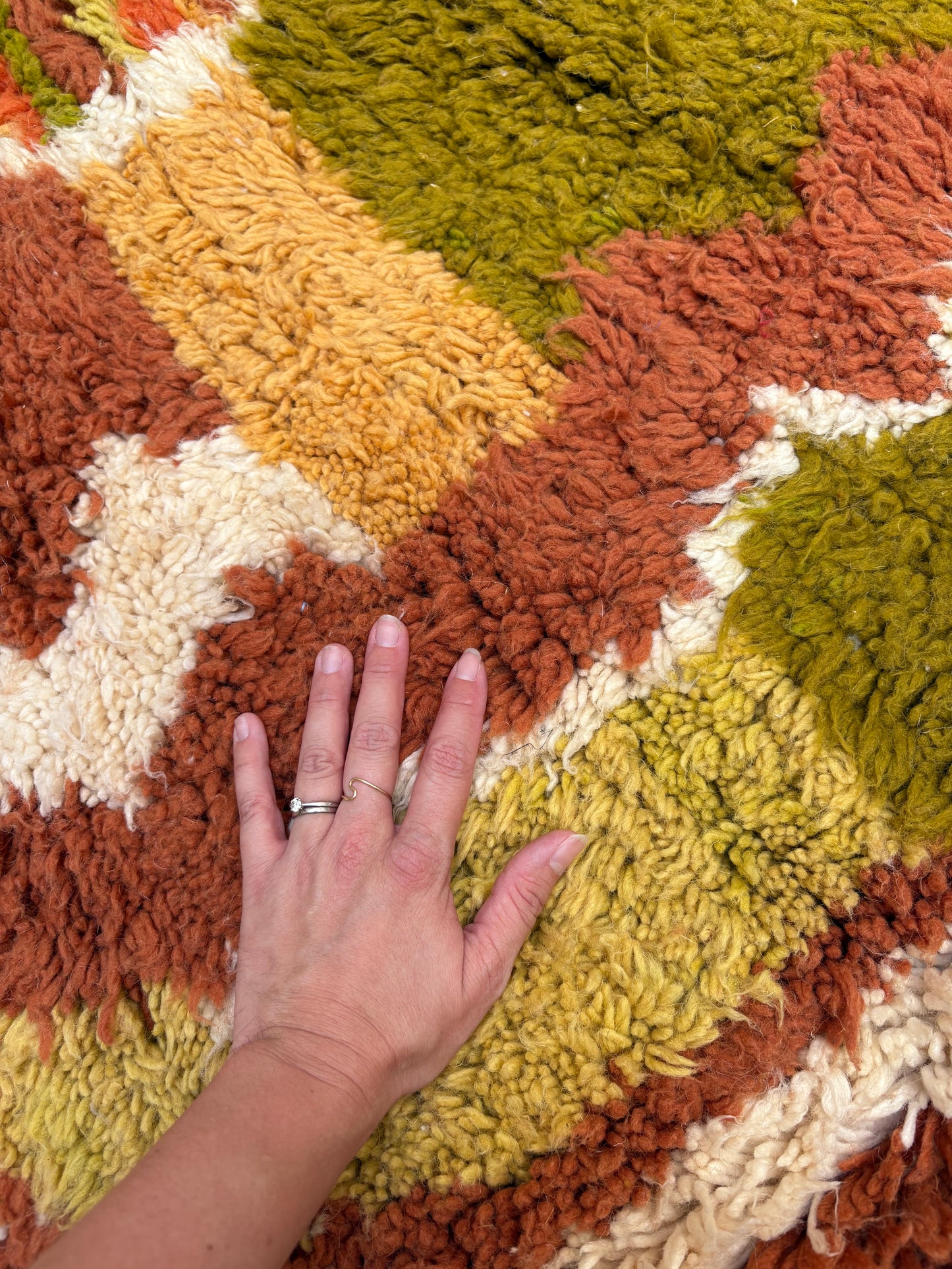 Beni Ouarain Moroccan Colorful Rug (968) 305x210 - The 70's