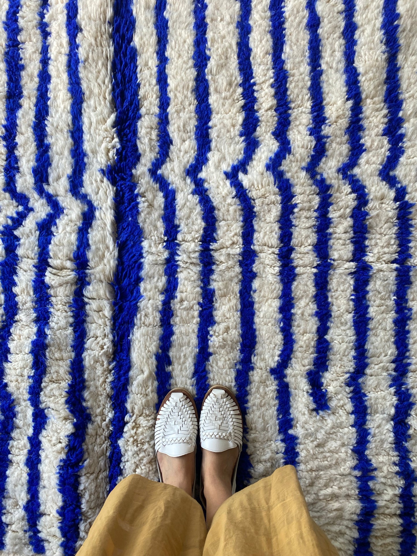 Tapis berbère blanc et bleu à réaliser sur mesure (8) - ACOMPTE