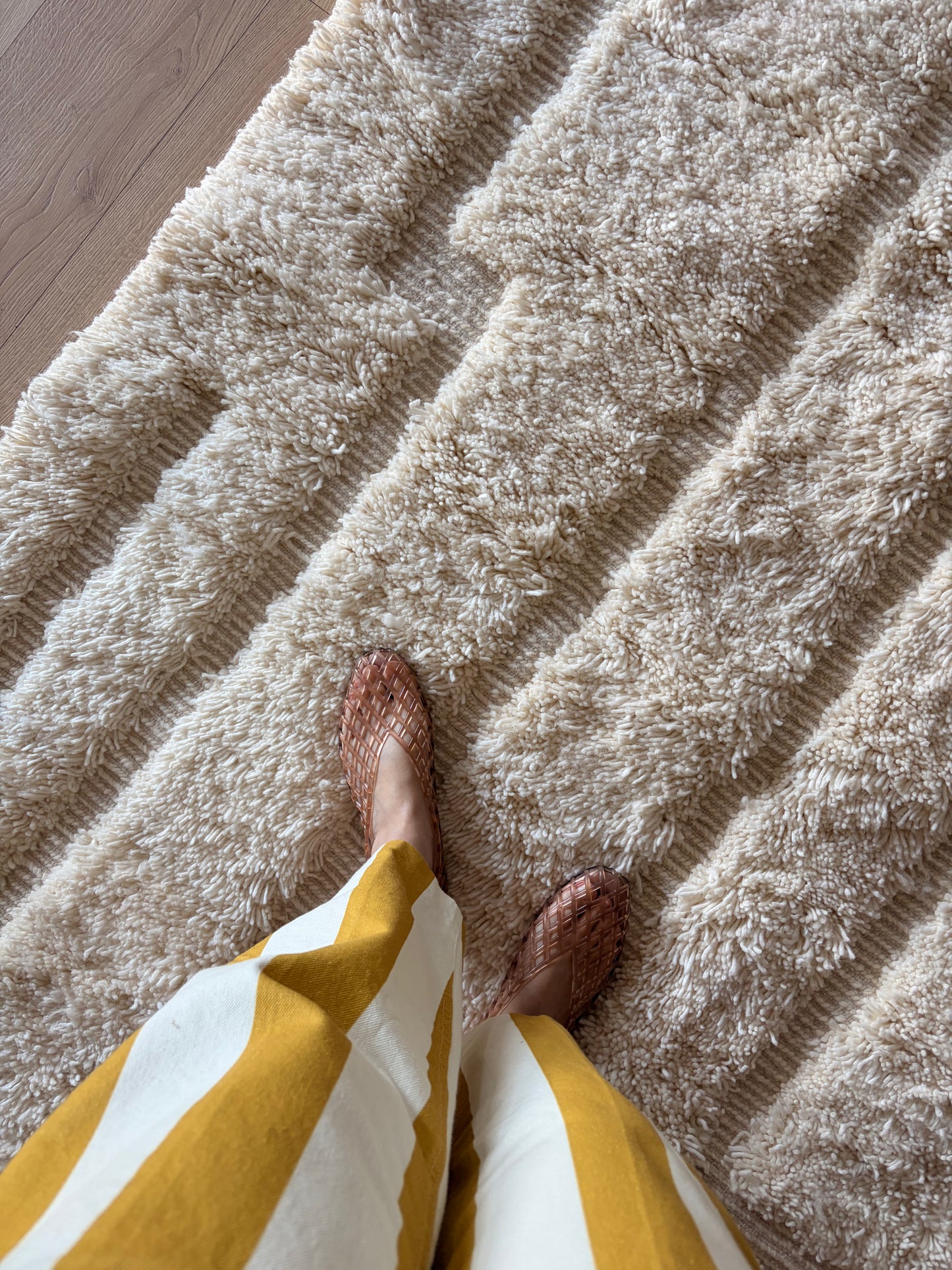 Beni Ouarain Moroccan Rug (1307) 340x243cm - The White Mountain