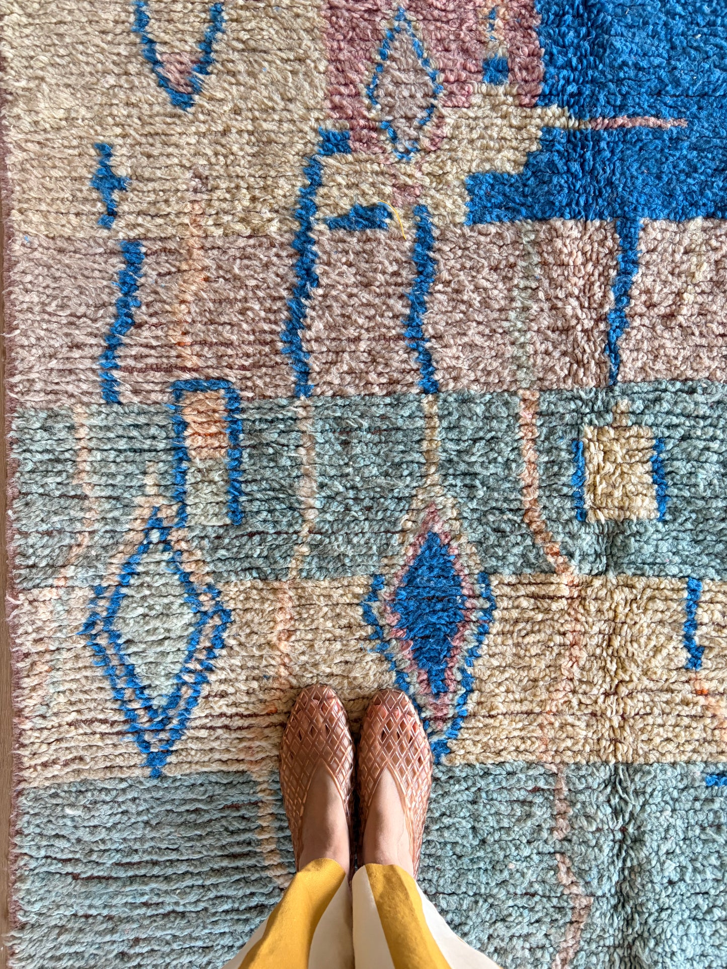 Tapis Boujaad coloré (1272) 256x153 - Theo