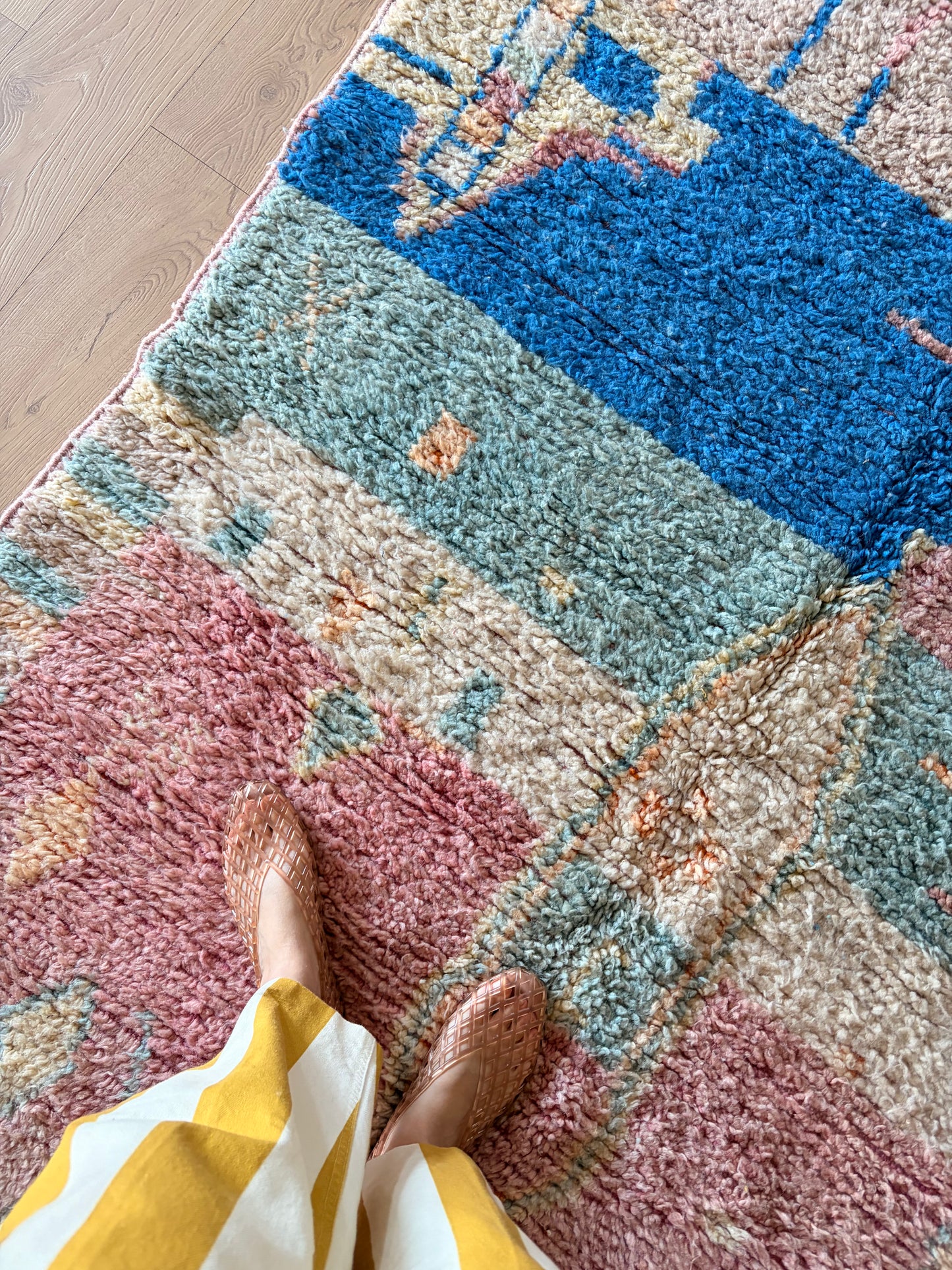 Tapis Boujaad coloré (1272) 256x153 - Theo