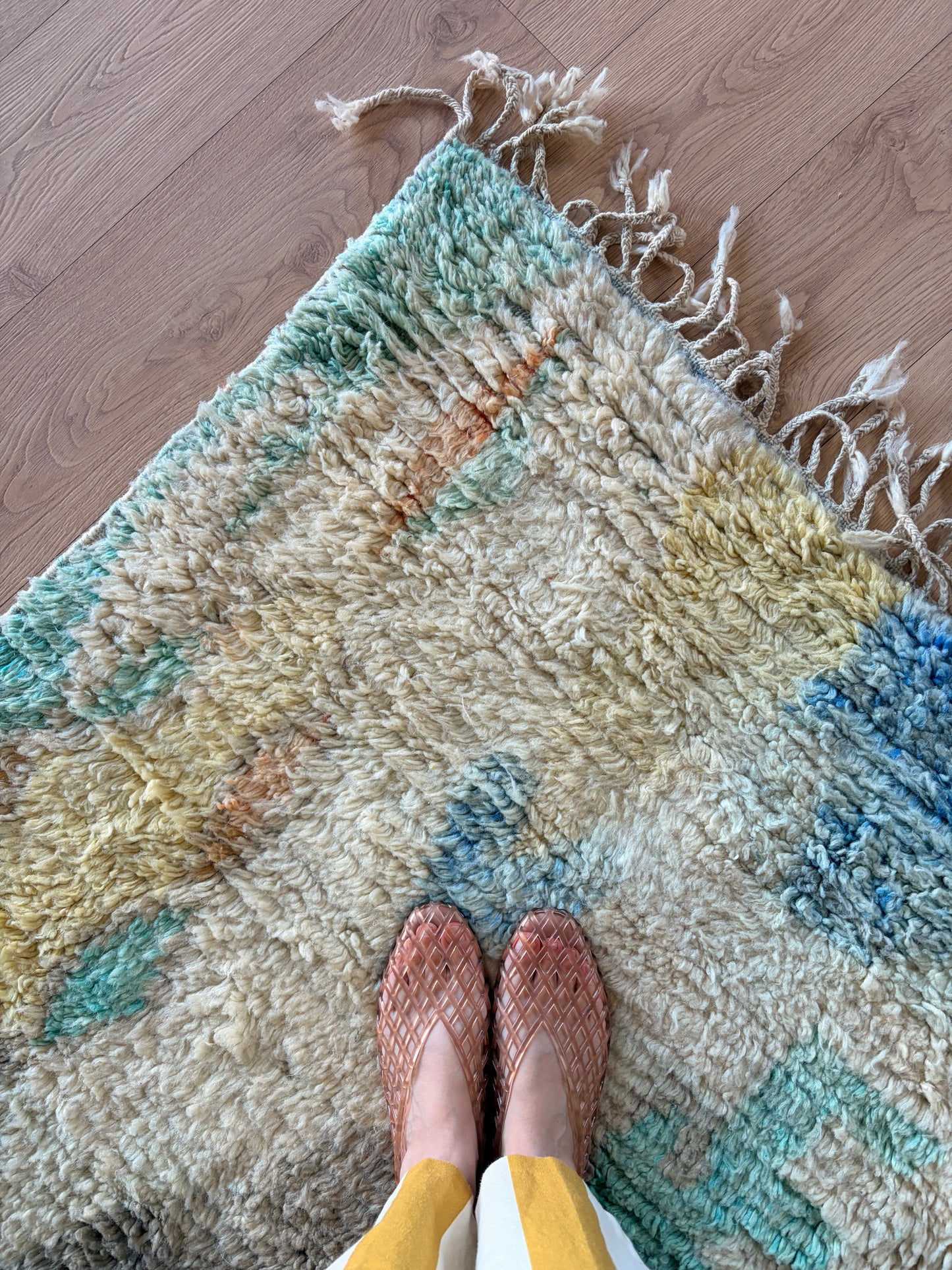 Tapis Boujaad coloré (1277) 306x190 - Basil Smash