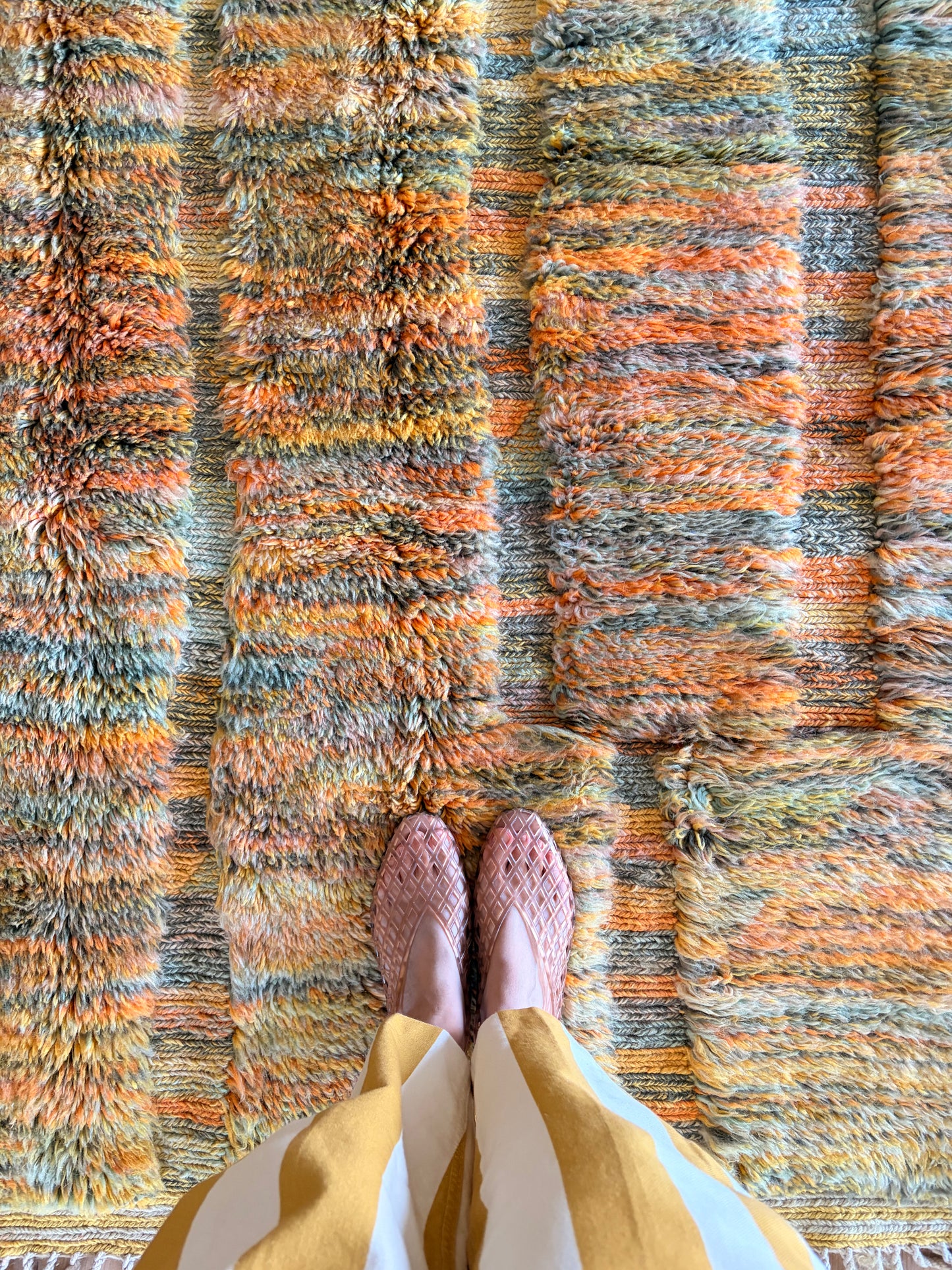 Mrirt Moroccan Rug (1303) 308x206cm - Walking on Moss
