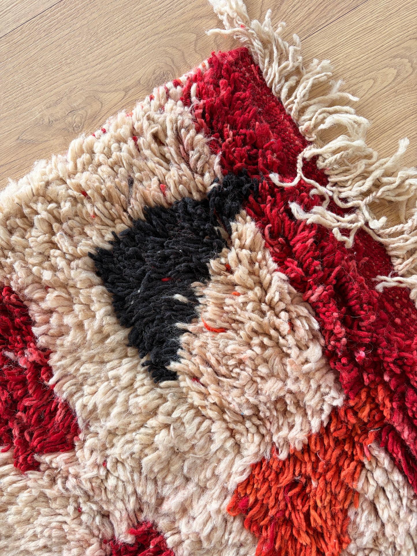 Boujaad Moroccan Colorful Rug (1276) 306x190 - Butterflies