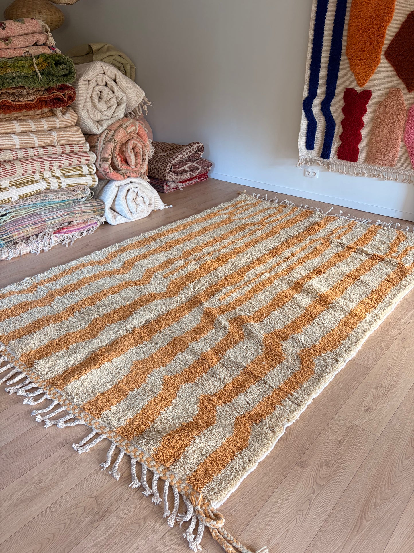Beni Ouarain Moroccan Colorful Rug (1281) 305x210cm - Wind in the Dunes
