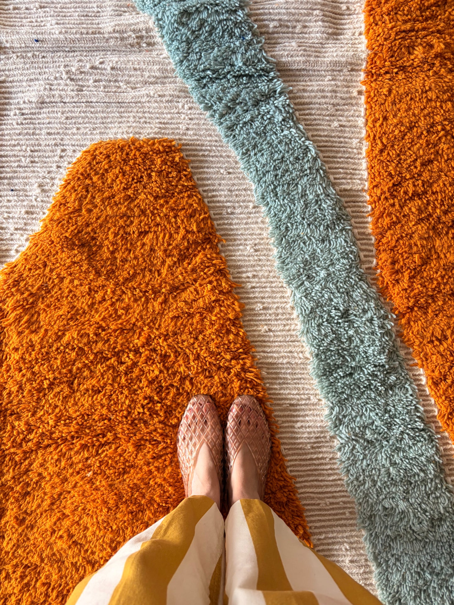 Tree of Colors Design Berber Rug (1279) 302x208cm - Logo