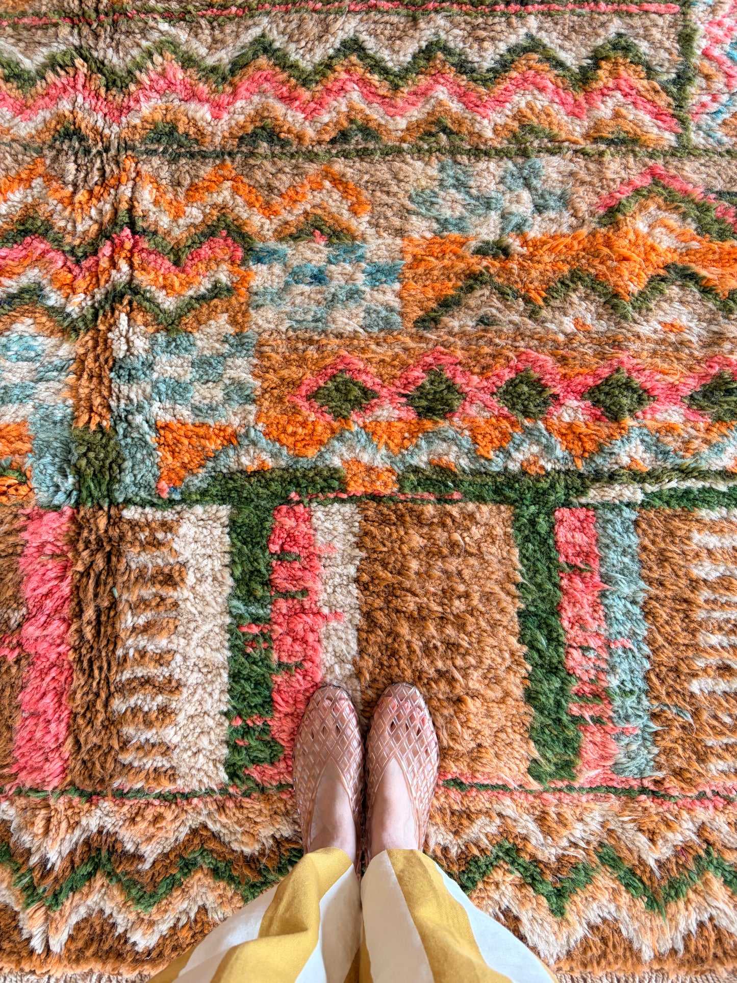 Tapis Beni Ouarain coloré (1293) 302x205cm - Flower Fields Brown