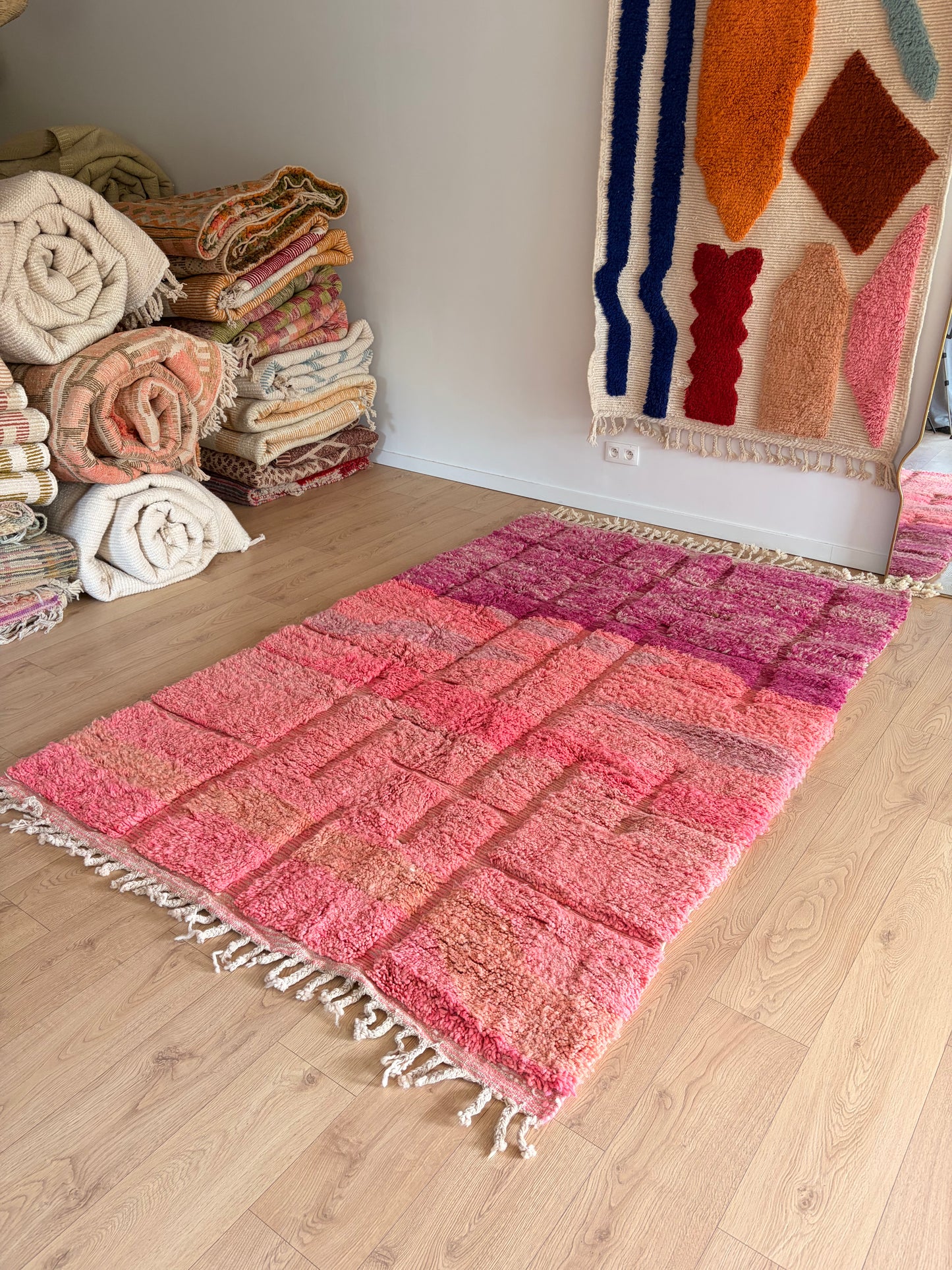 Beni Ouarain Moroccan Colorful Rug (1255) 236x160cm - Romantic Flight