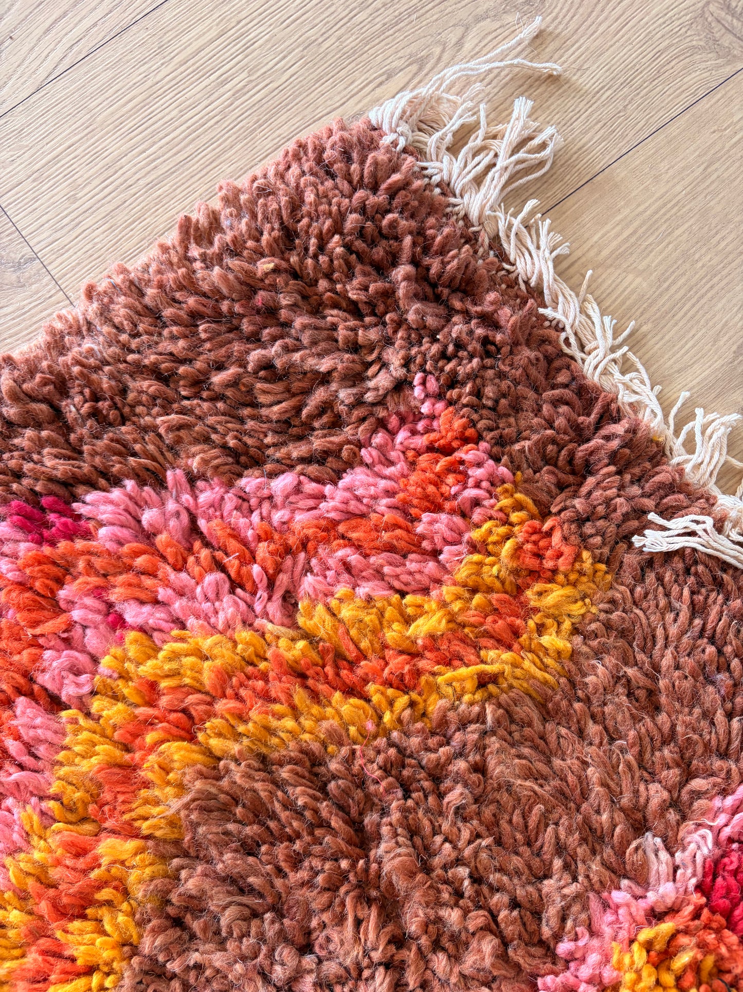 Boujaad Moroccan Colorful Rug (1268) 263x157 - Playground