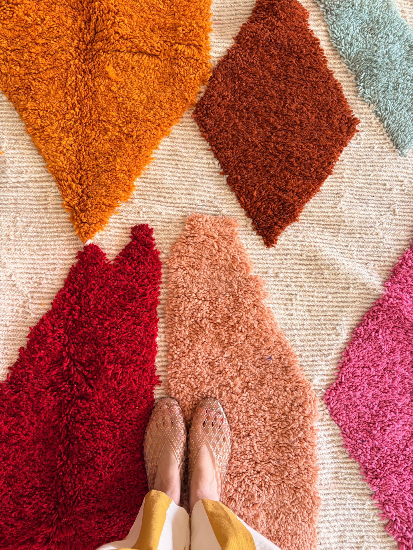 Beni Ouarain Moroccan Colorful Rug (1262) 252x158cm - Logo