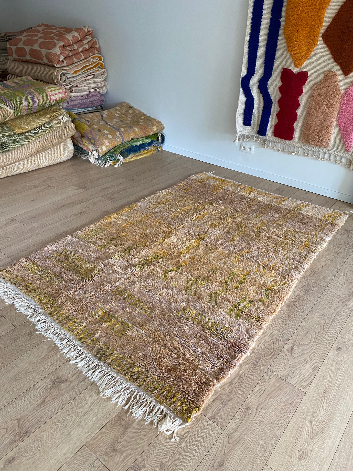 Beni Ouarain Moroccan Colorful Rug (983) 240x155 - Desert Life