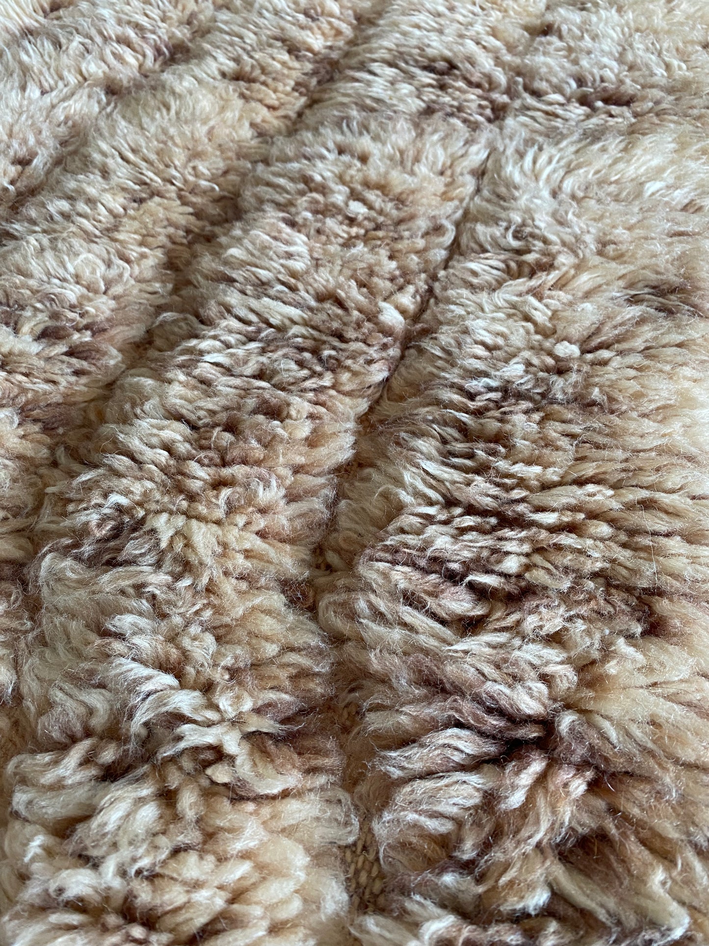Beni Ouarain Moroccan Colorful Rug (975) 340x250 - Dawn