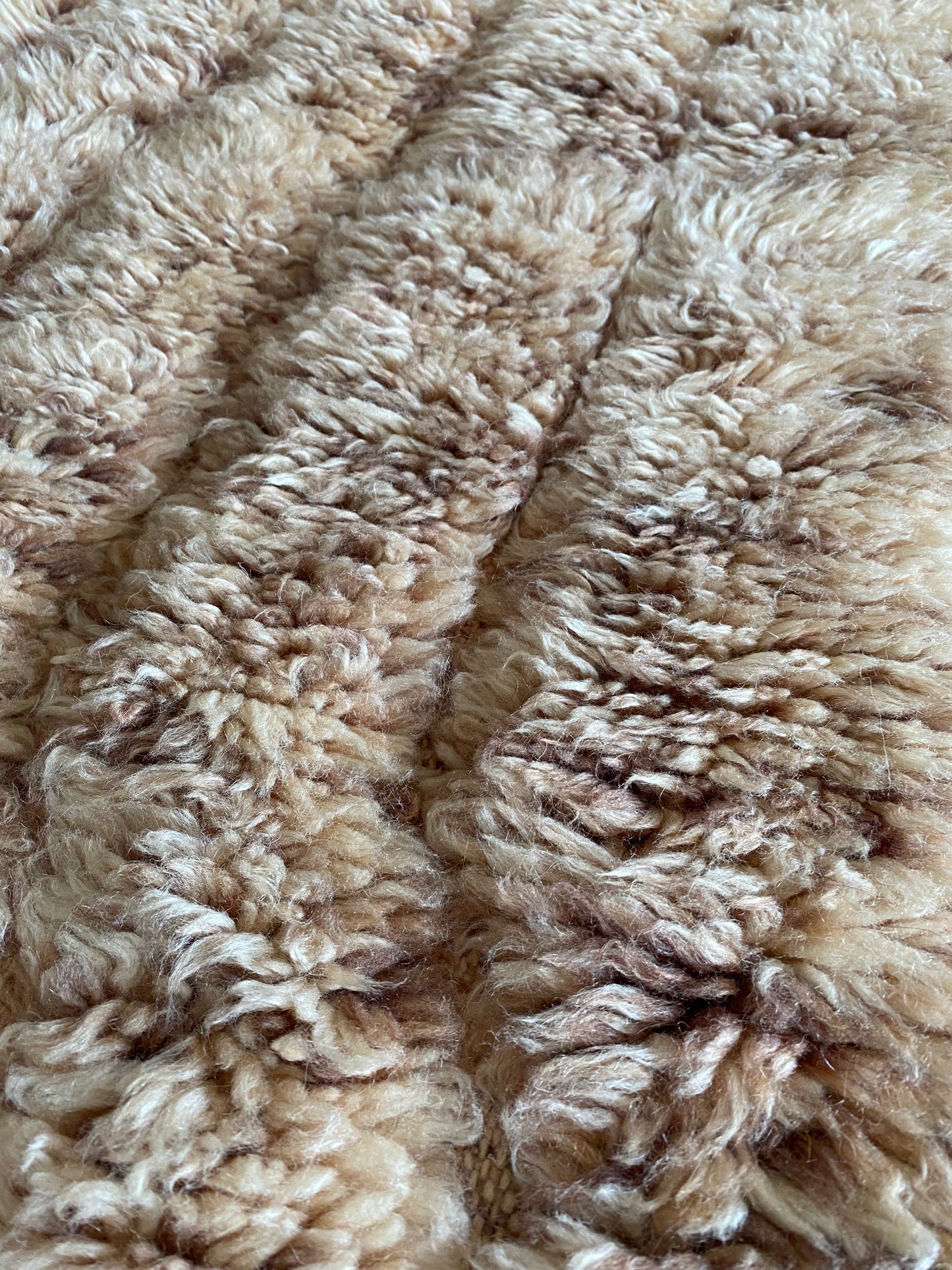 Beni Ouarain Moroccan Colorful Rug (975) 340x250 - Dawn