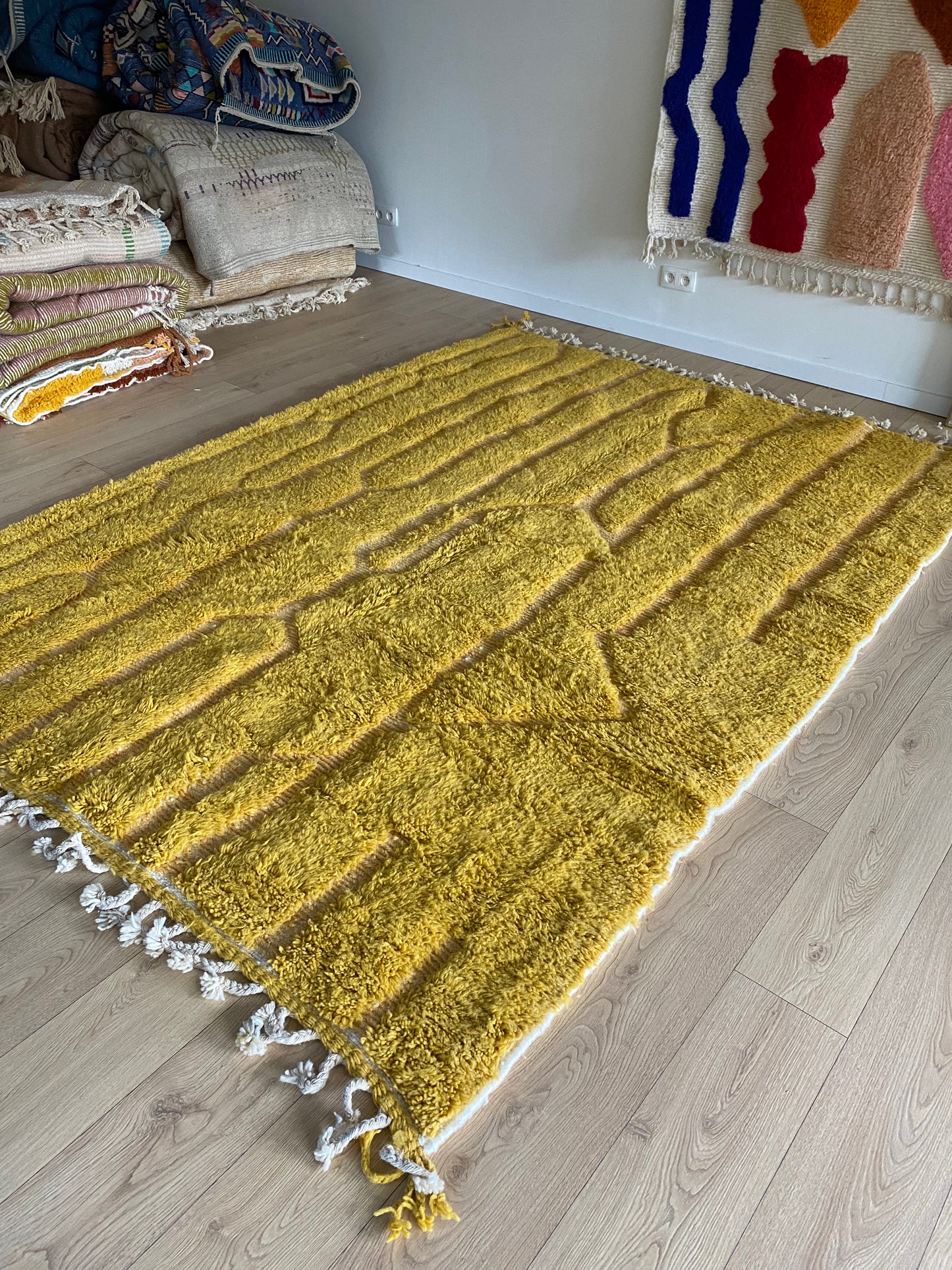 Beni Ouarain Moroccan Colorful Rug (970) 290x205 - Honey