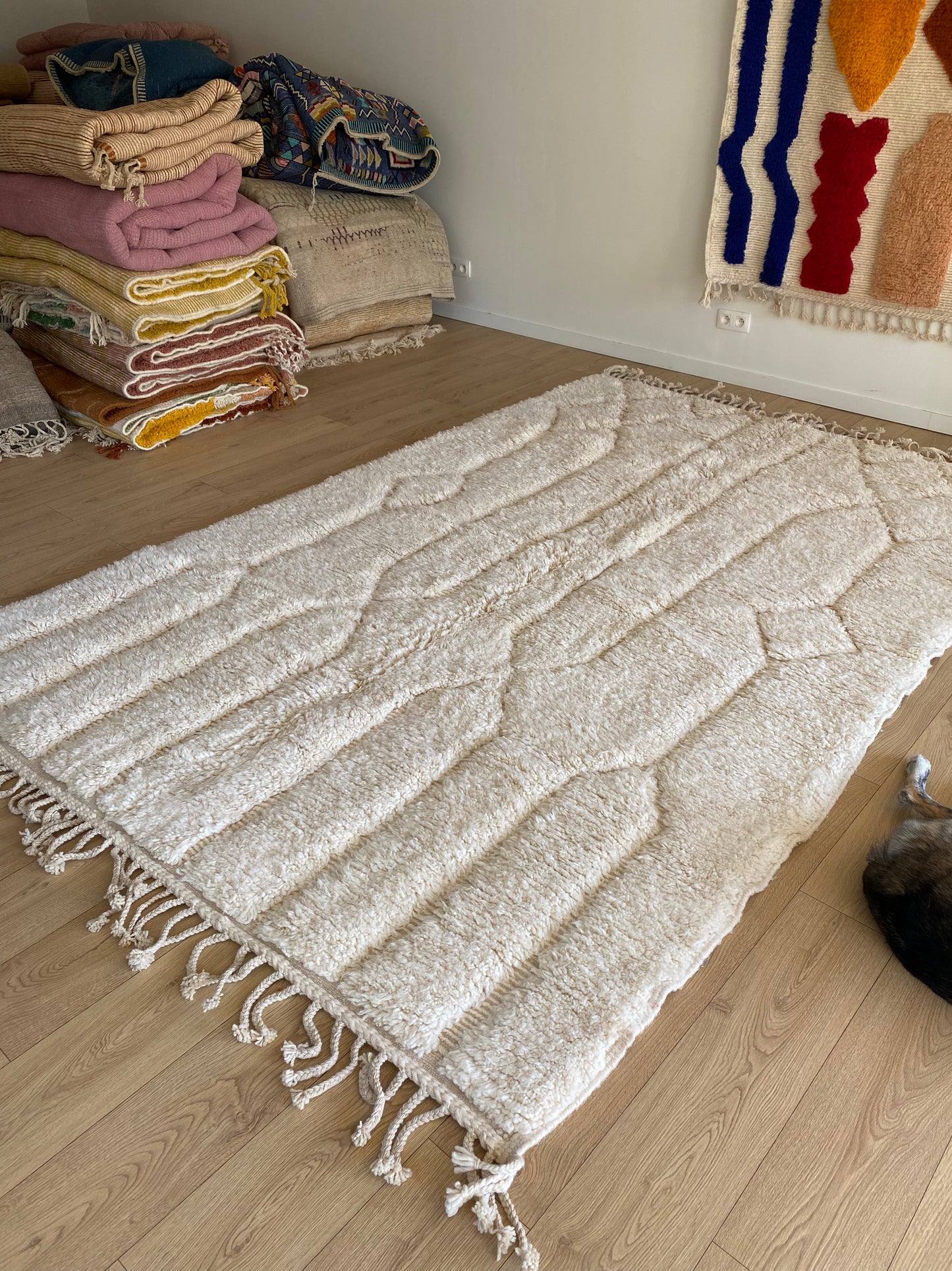 Beni Ouarain Moroccan Colorful Rug (962) 310x204cm - Snow on top