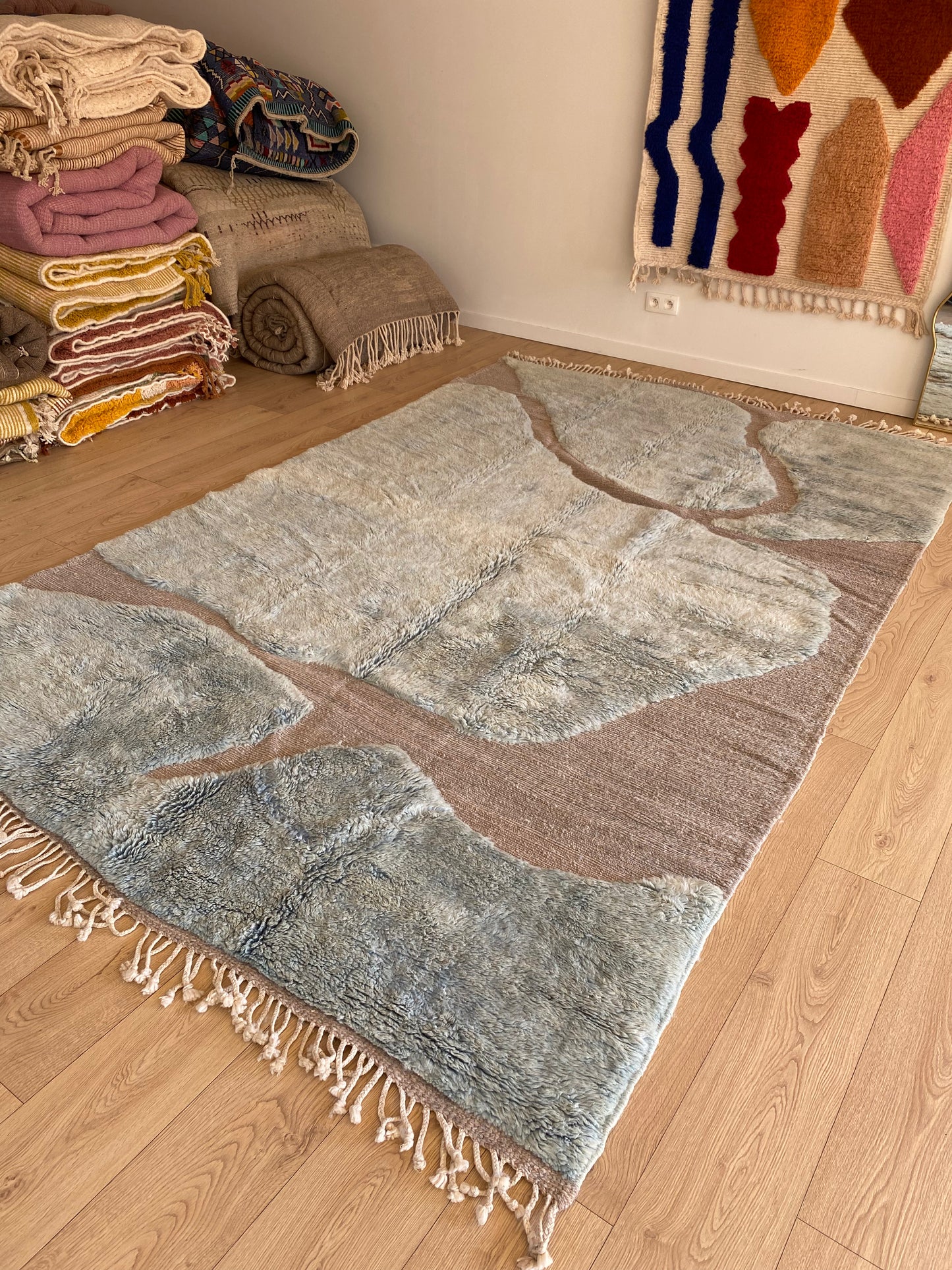 Mrirt Moroccan Rug (993) 320x198cm - Tea Time