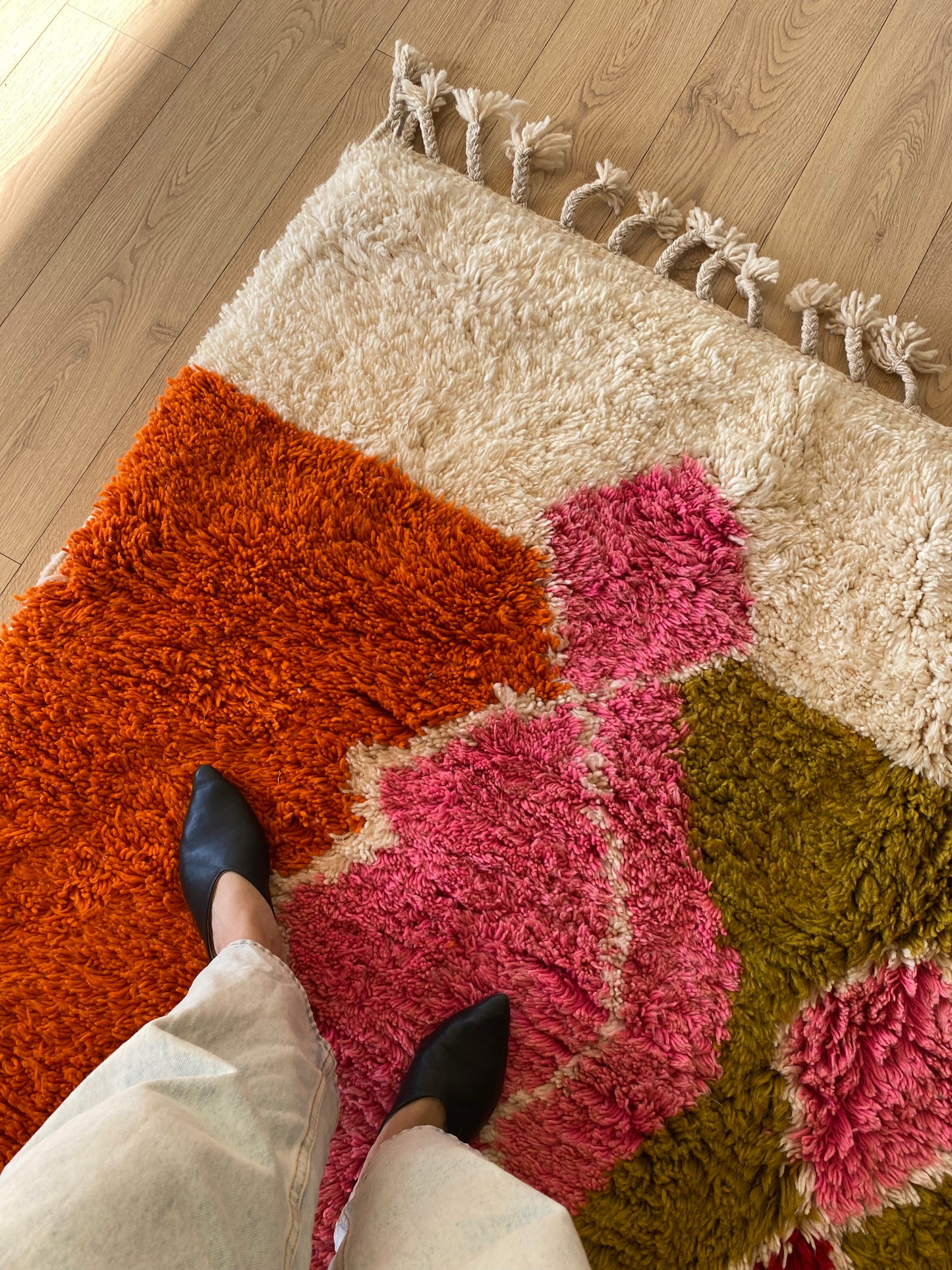 Beni Ouarain Moroccan Colorful Rug (965) 315x210cm - Olive green