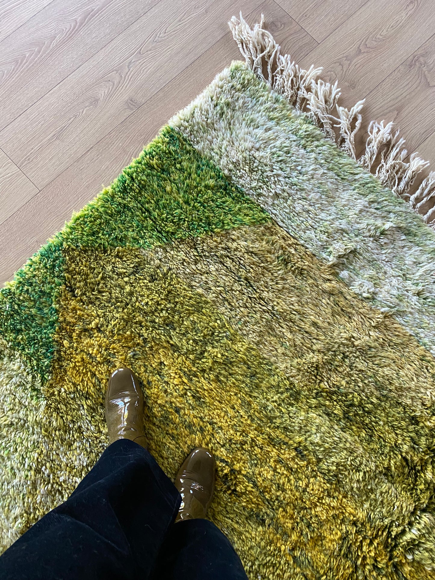 Beni Ouarain Marokkaans kleurrijk tapijt (1020) 300x200cm - Chartreuse