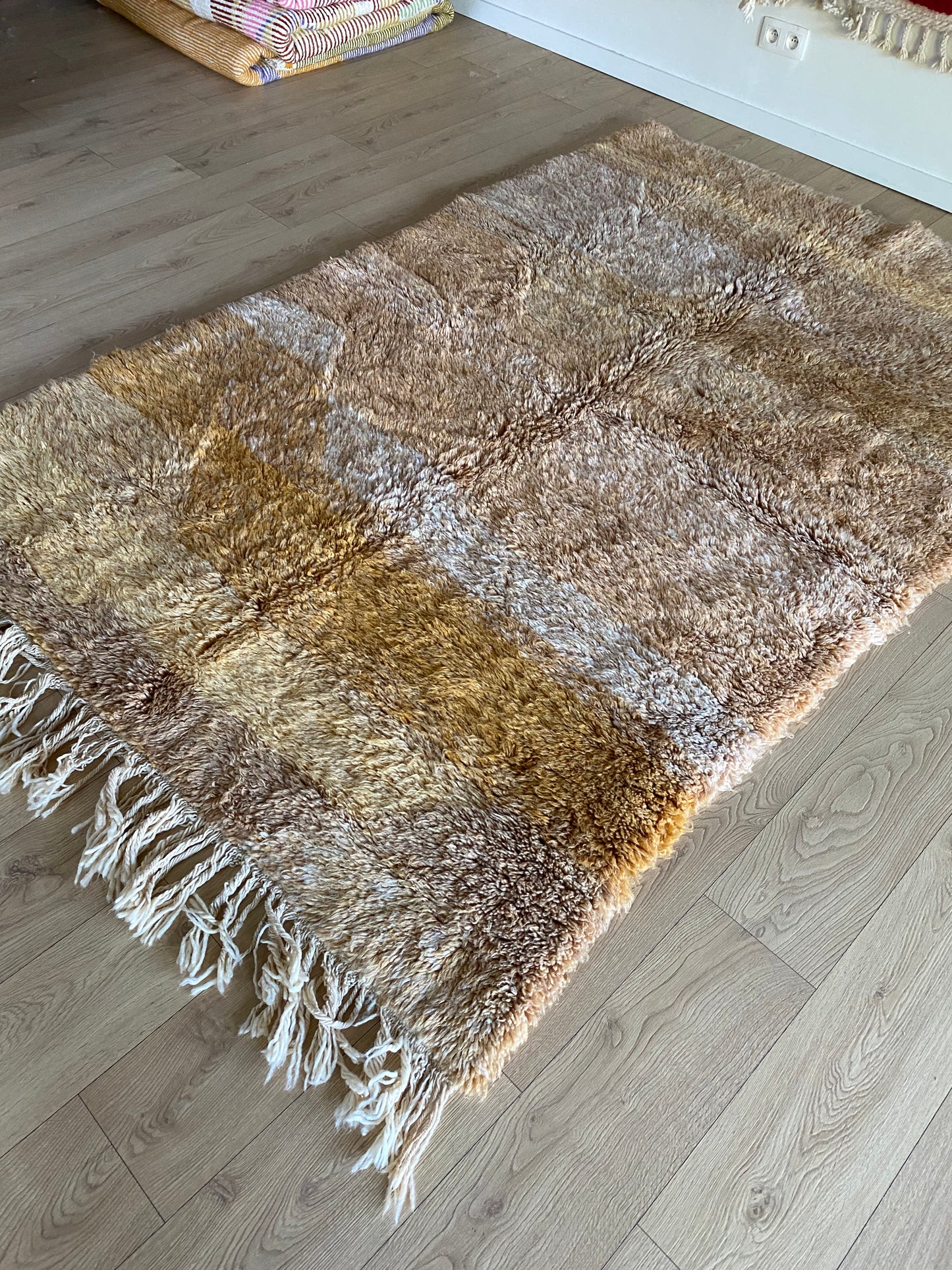 Beni Ouarain Marokkaans kleurrijk tapijt (1013) 245x160cm - Burnt Earth