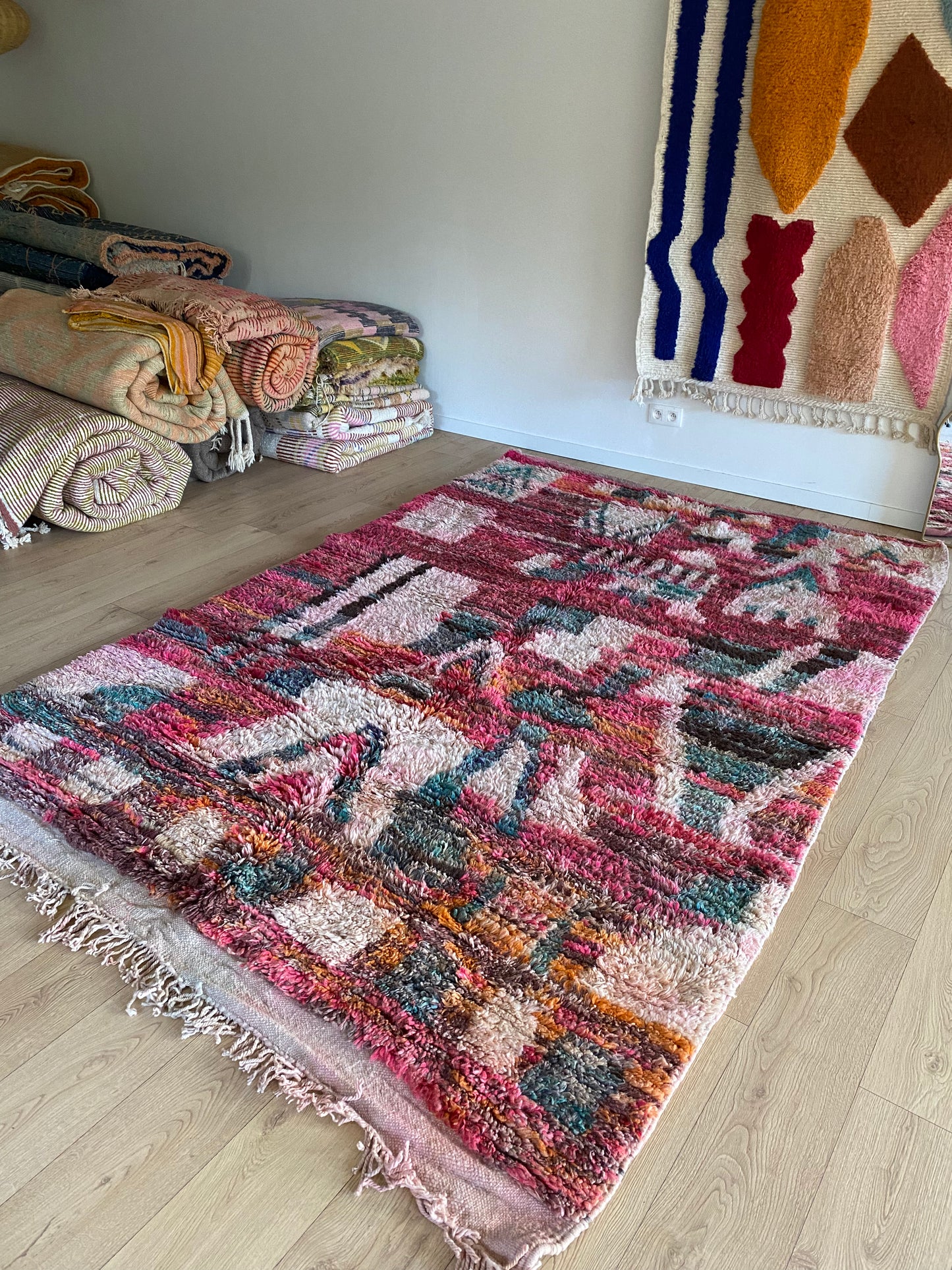 Tapis Boujaad coloré (1034) 287x197cm - Peony