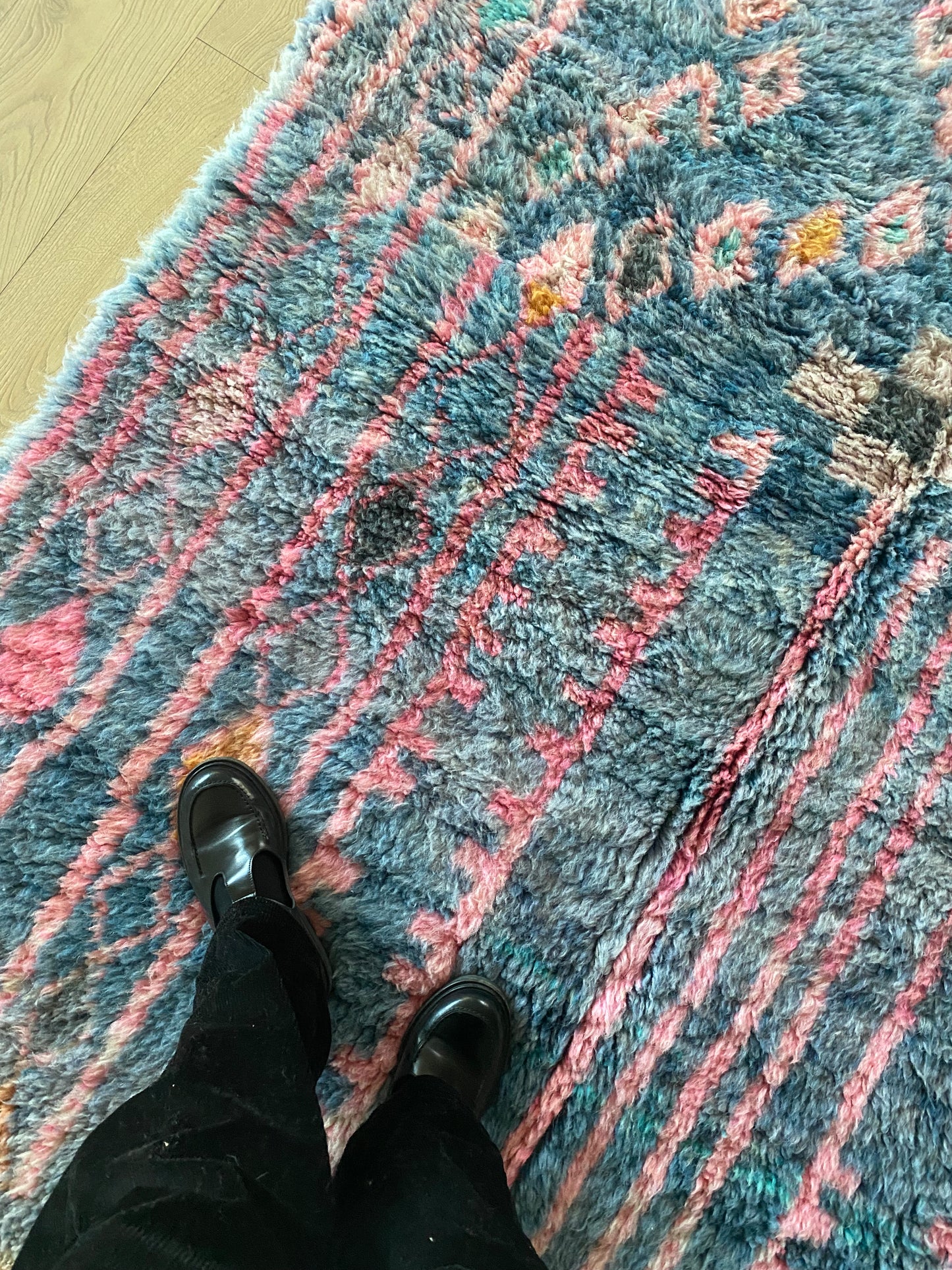 Beni Ouarain Moroccan Colorful Rug (1047) 242x162cm - Soft blue