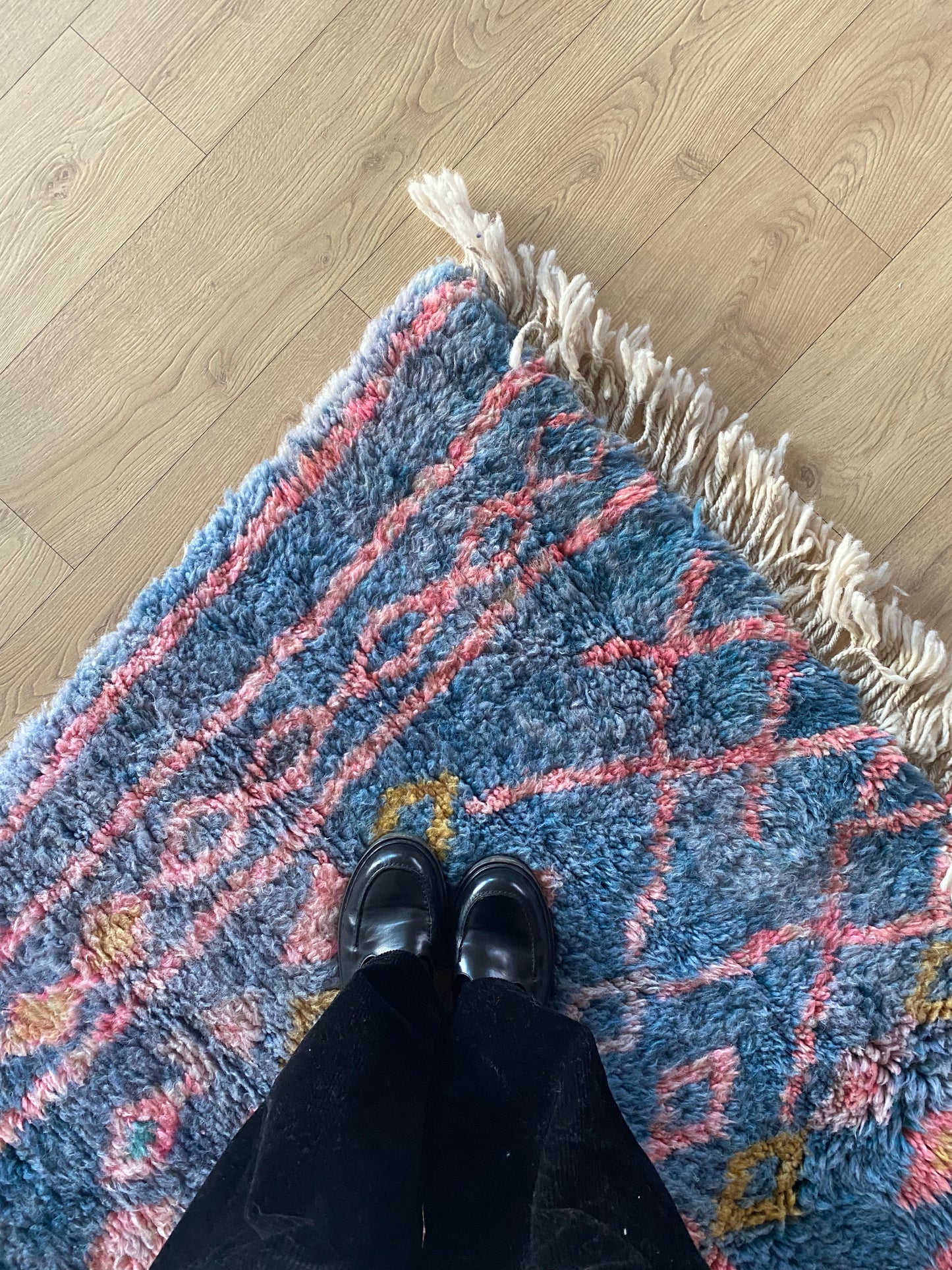 Beni Ouarain Moroccan Colorful Rug (1047) 242x162cm - Soft blue